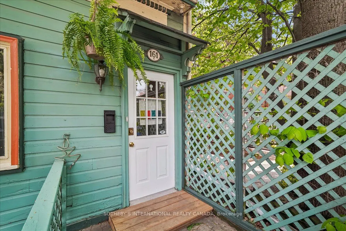 161 Winchester Street