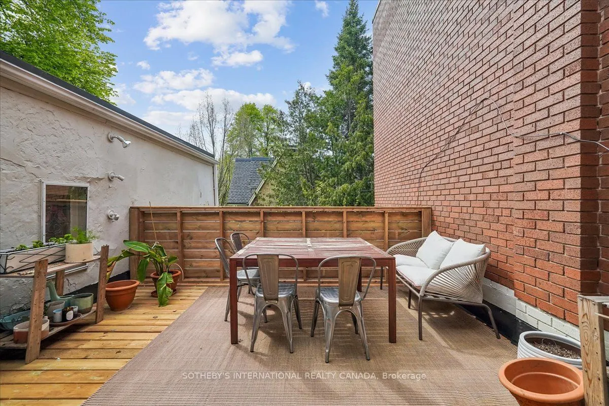 161 Winchester Street