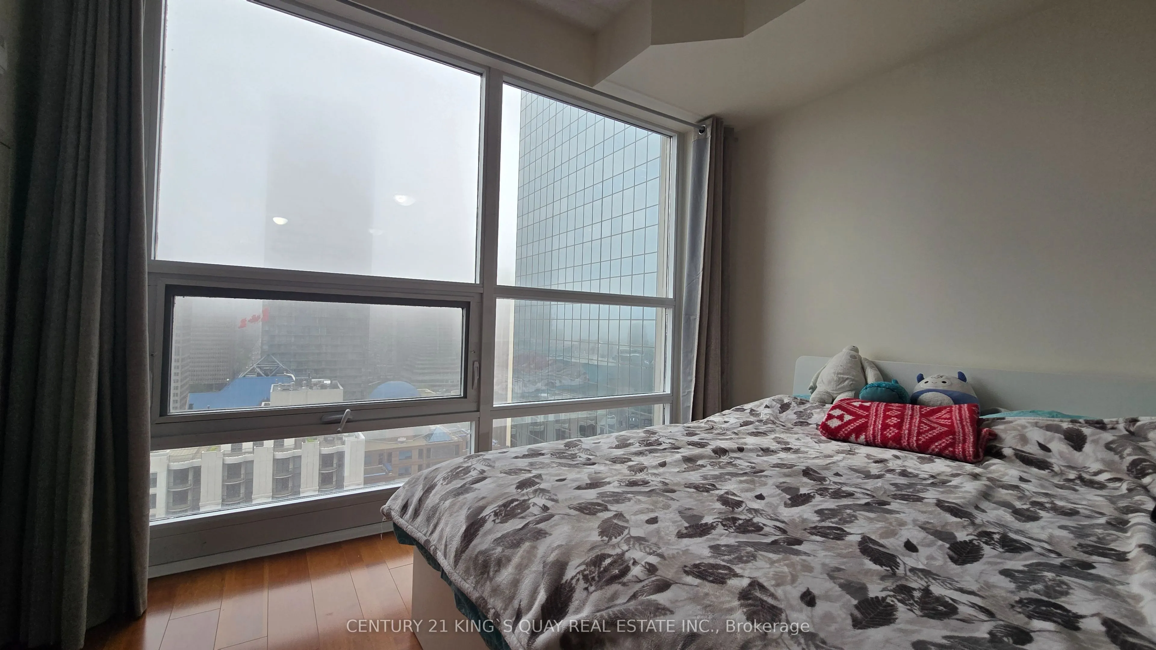 763 Bay Street #2714