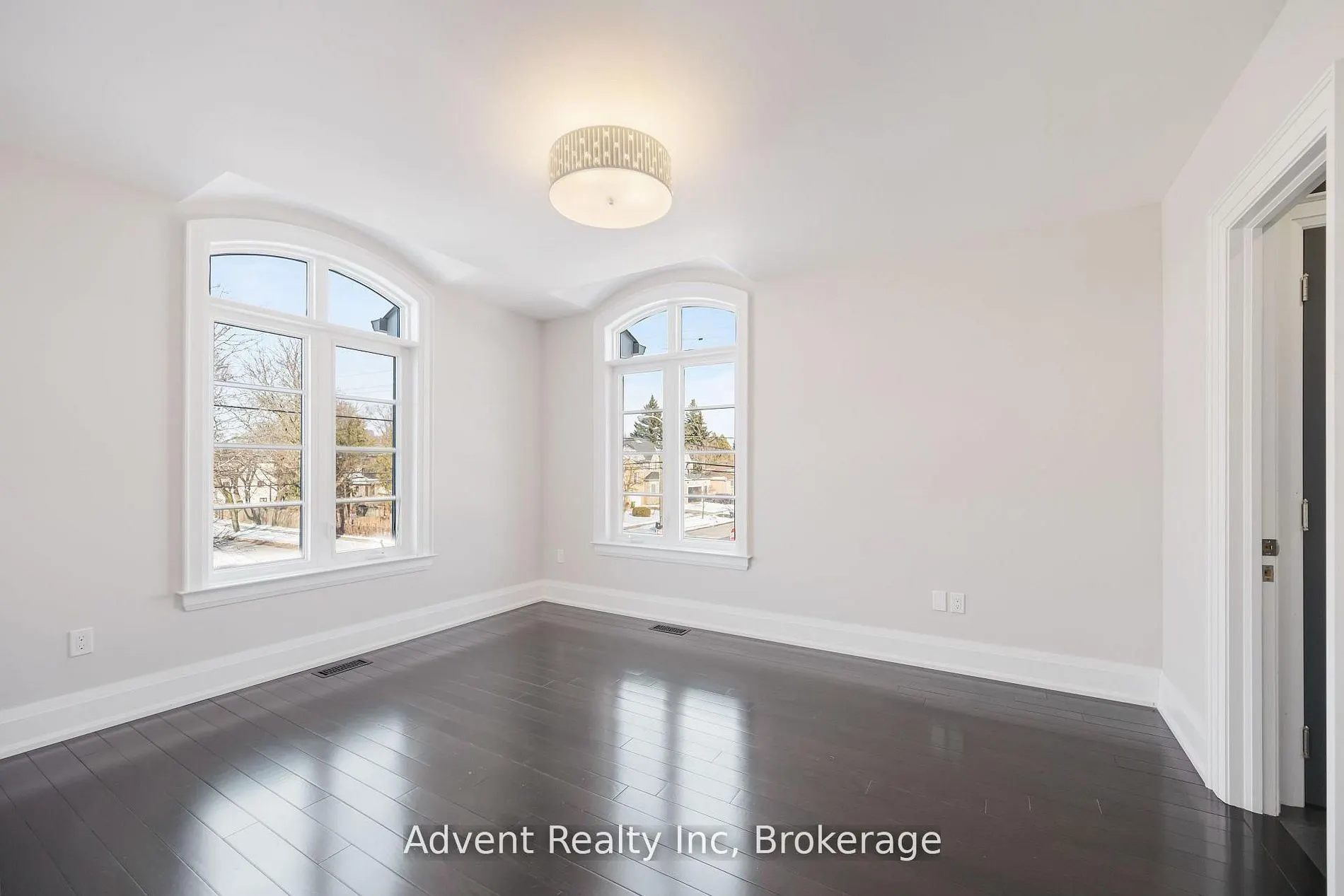 141 Connaught Avenue