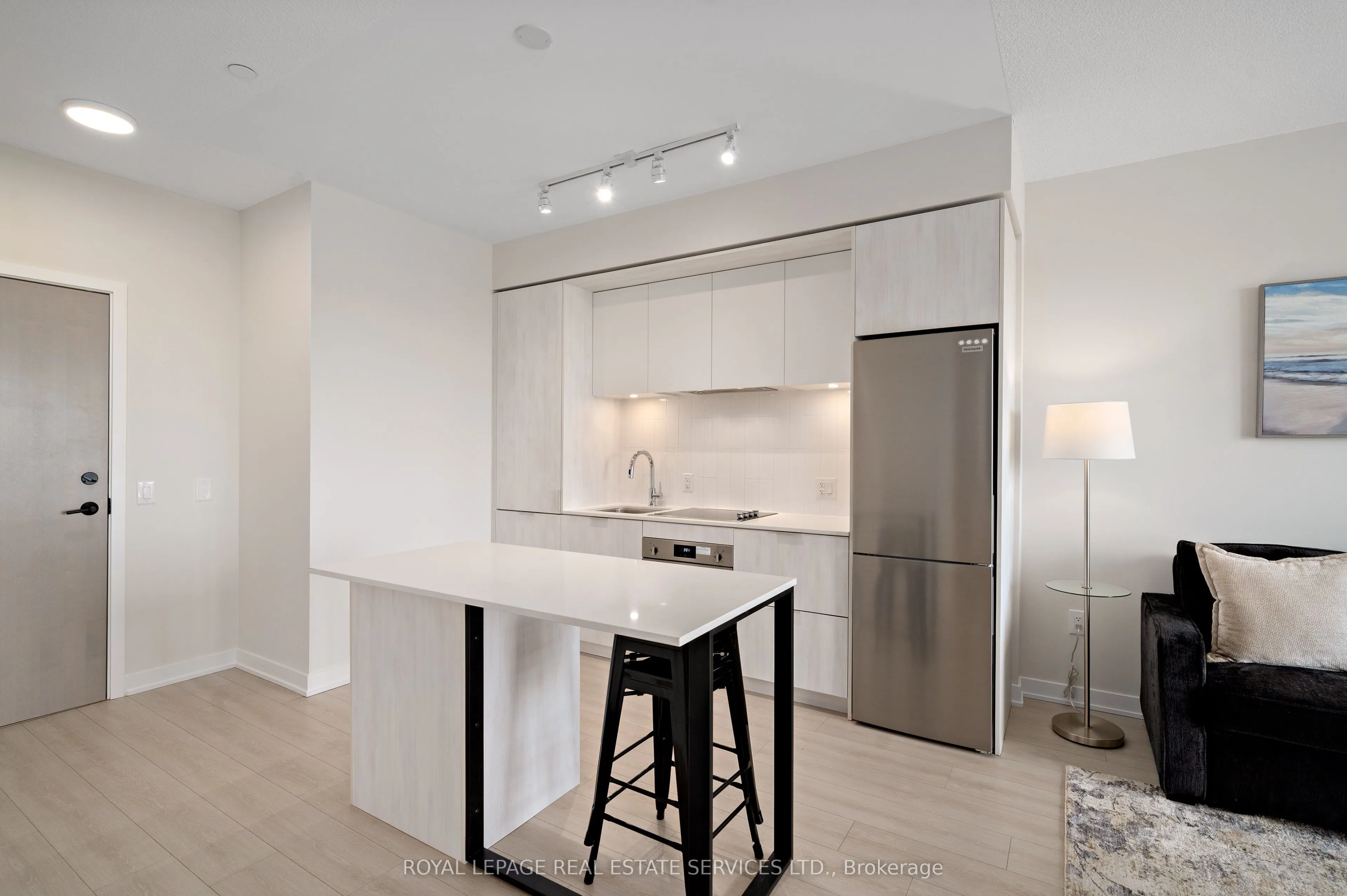 130 River Street #1411