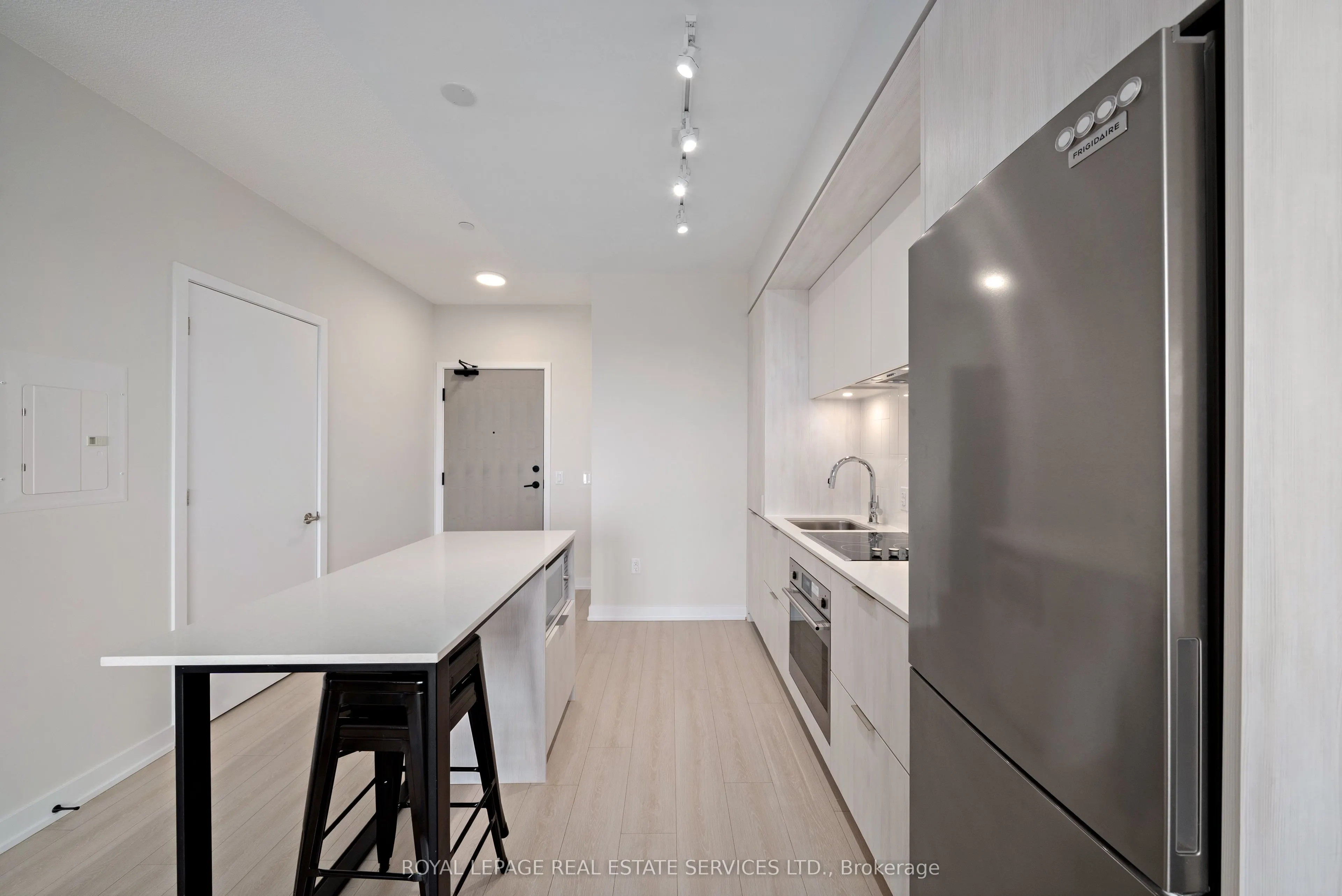 130 River Street #1411
