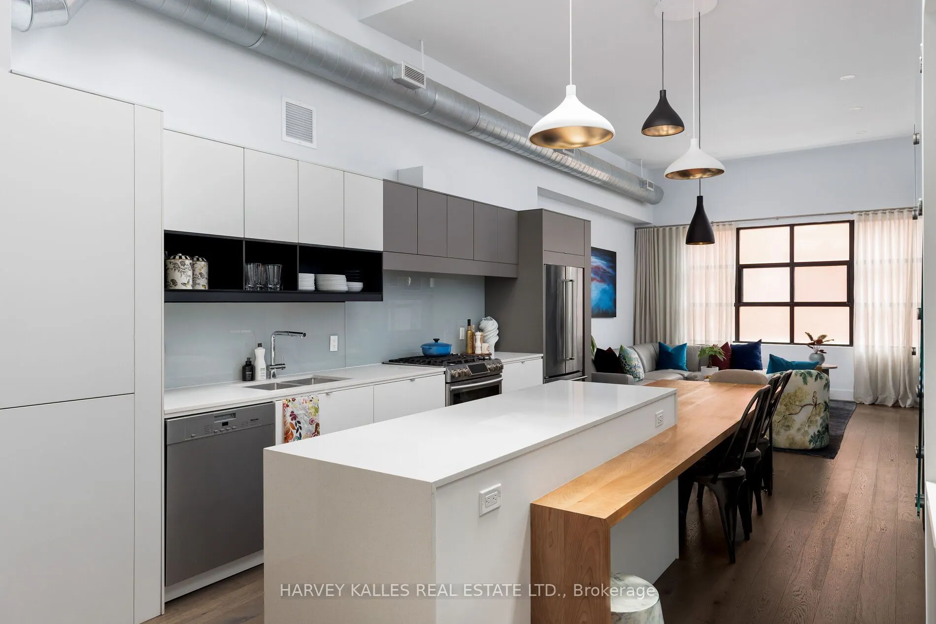 287 Richmond Street E #304