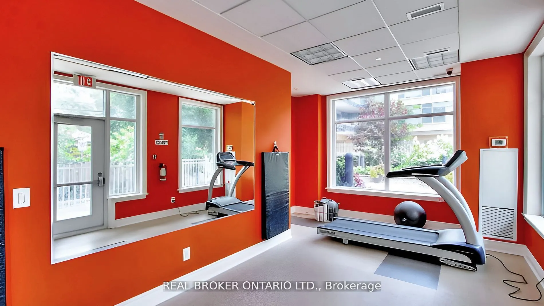 701 Sheppard Avenue W #415