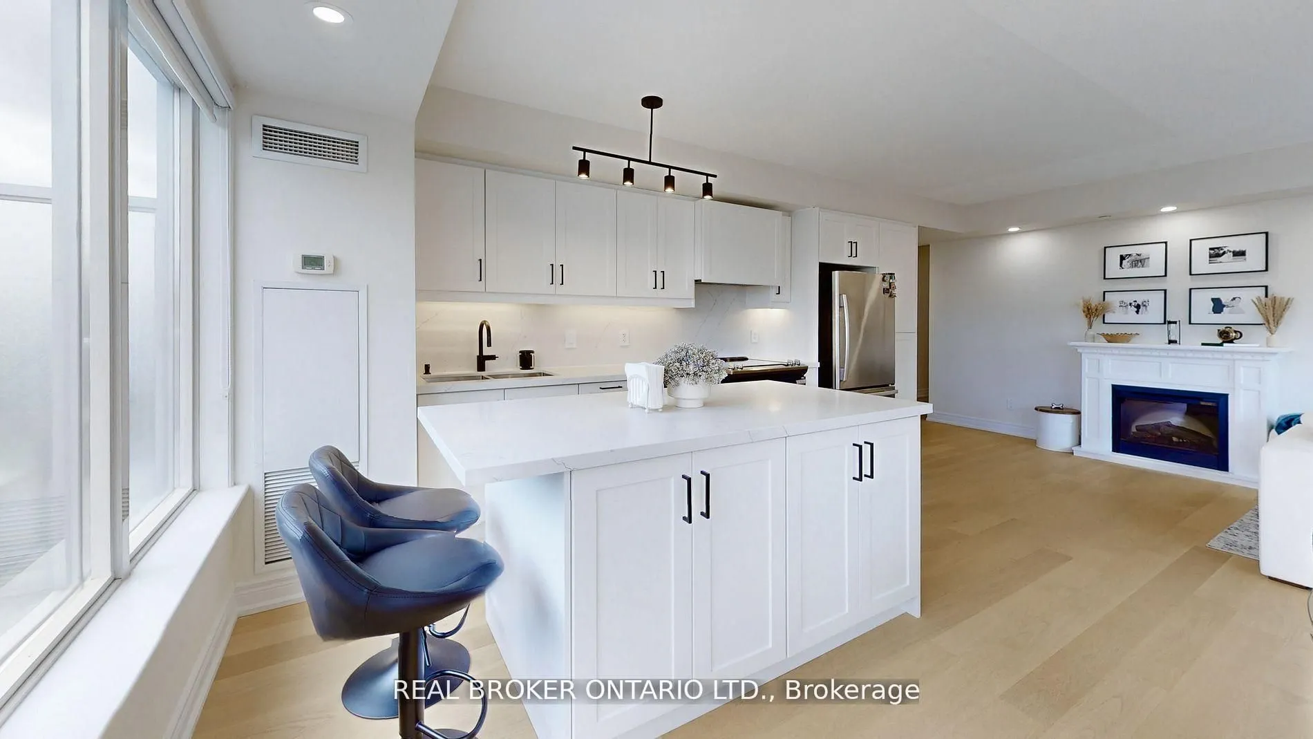 701 Sheppard Avenue W #415
