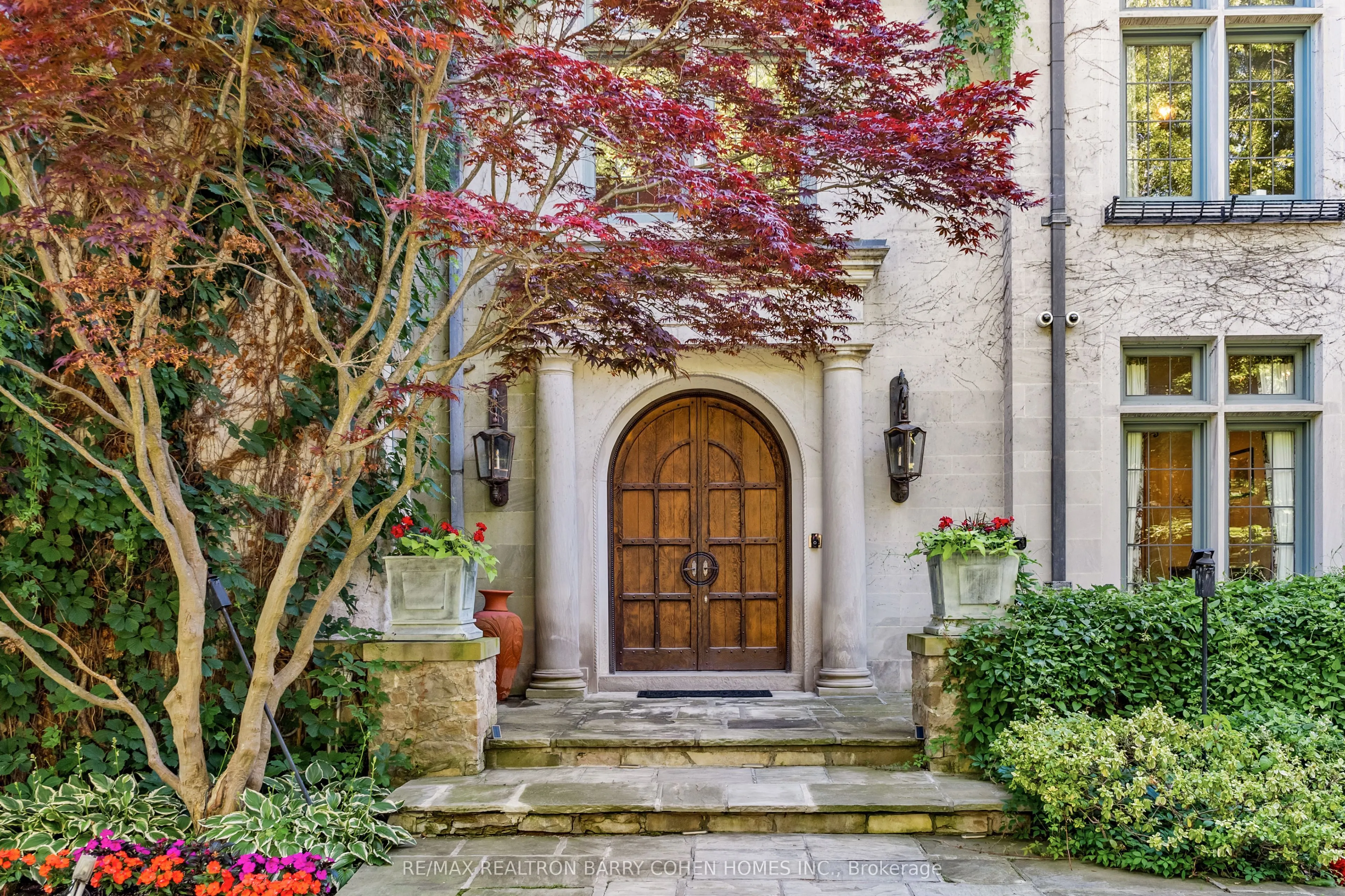 85 The Bridle Path
