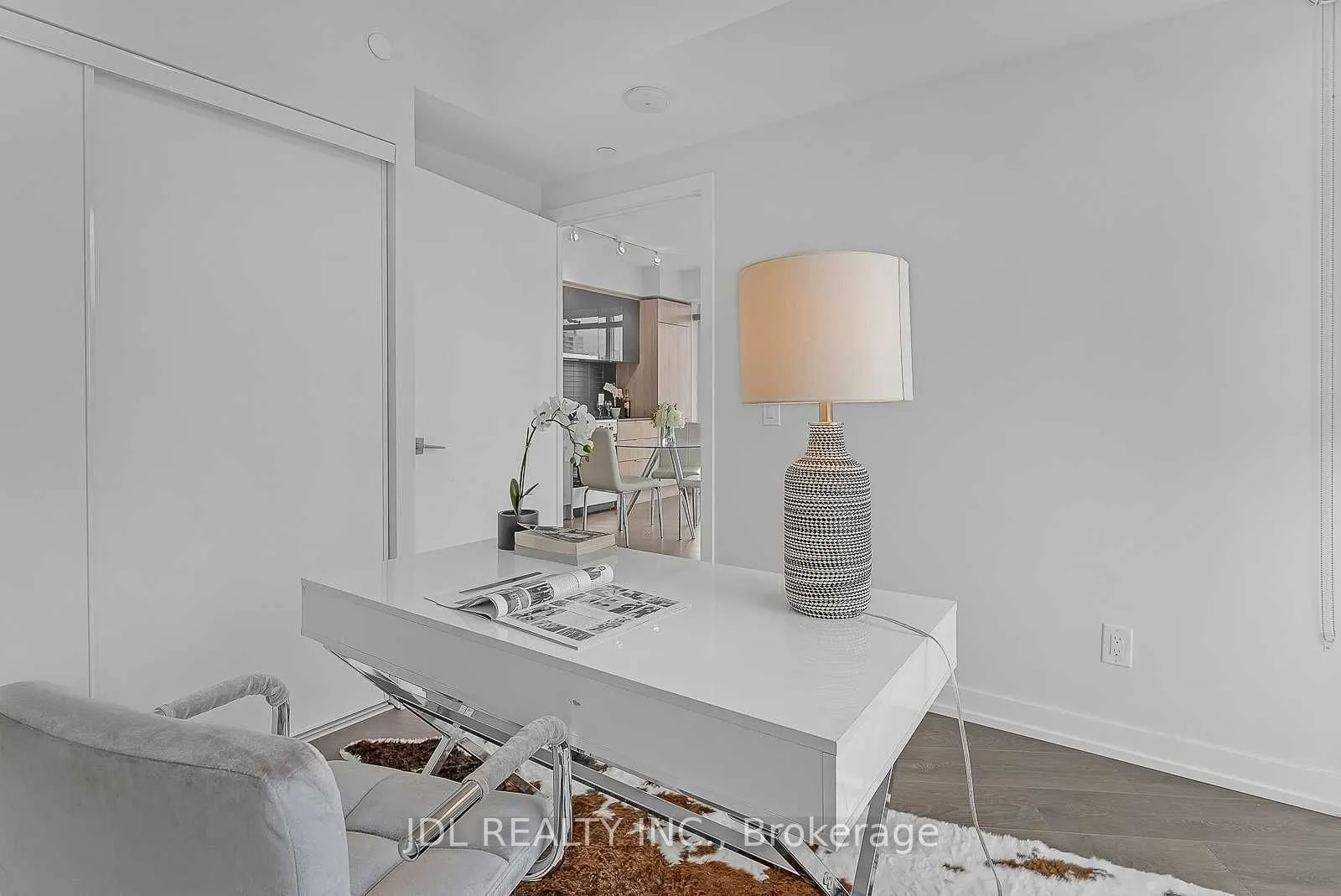 159 Wellesley Street E #1308