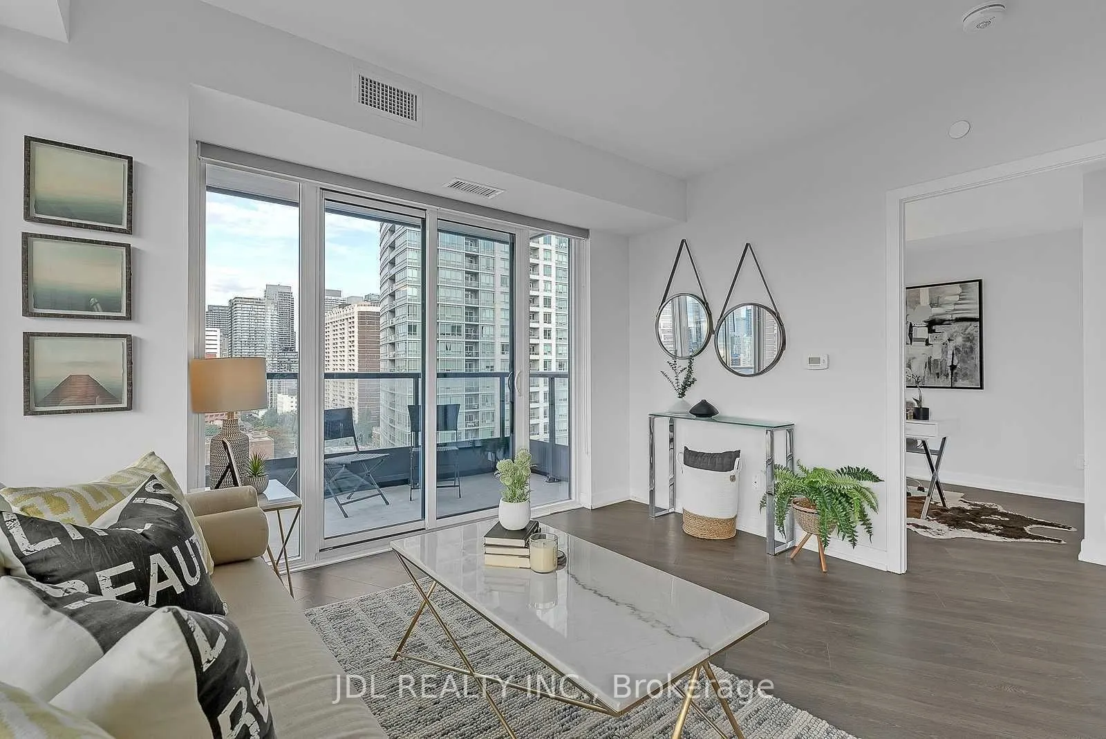 159 Wellesley Street E #1308
