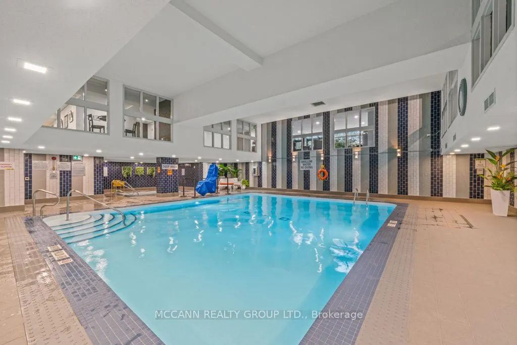 360 Bloor Street E #301