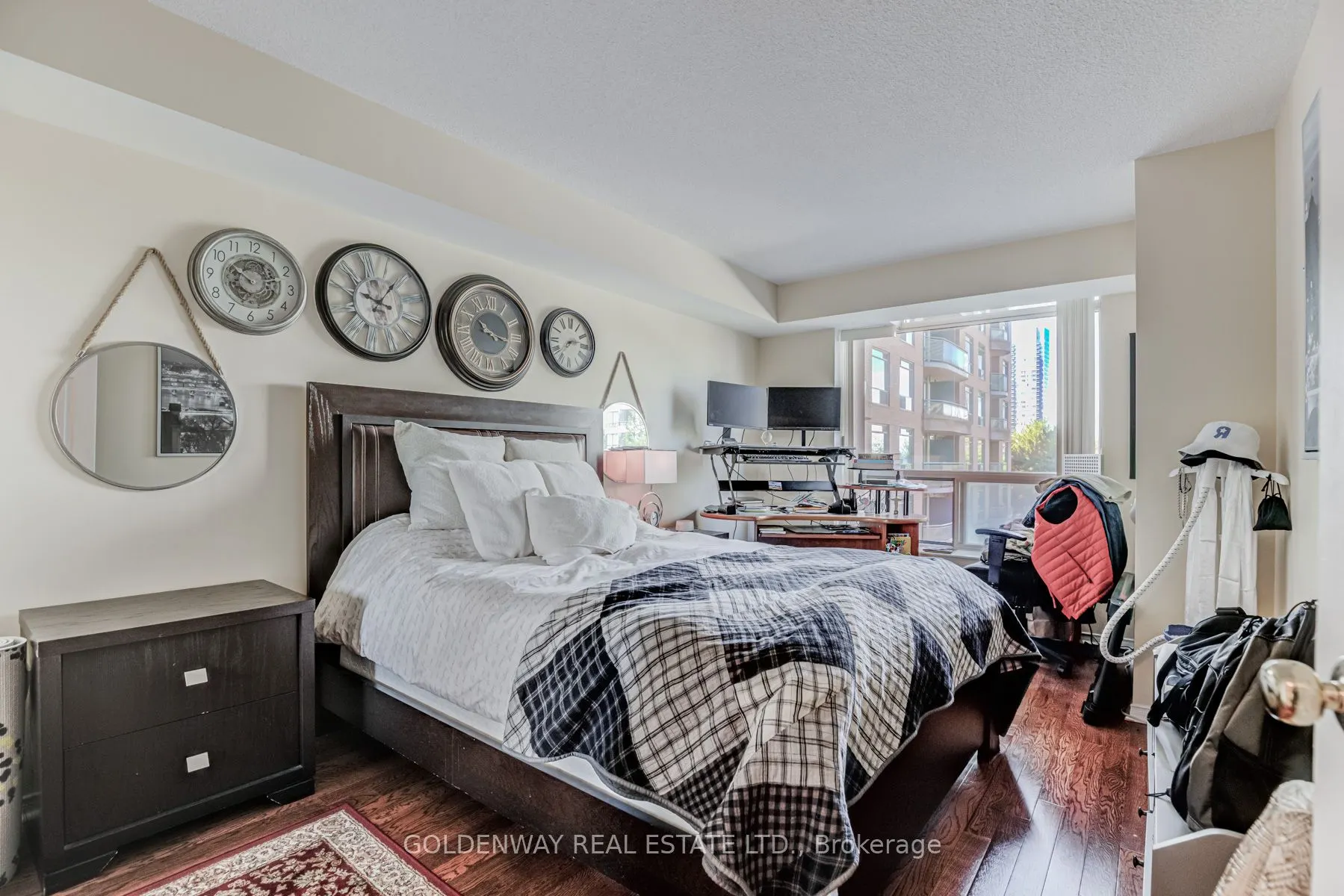 18 Pemberton Avenue #402