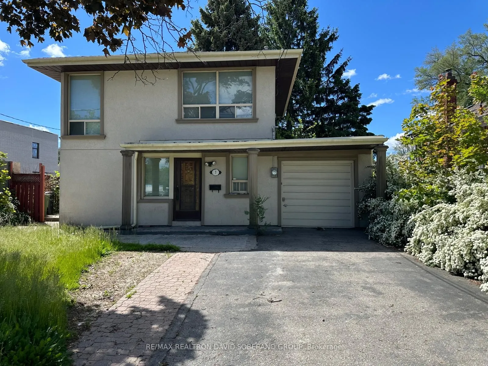 7 Cadillac Avenue