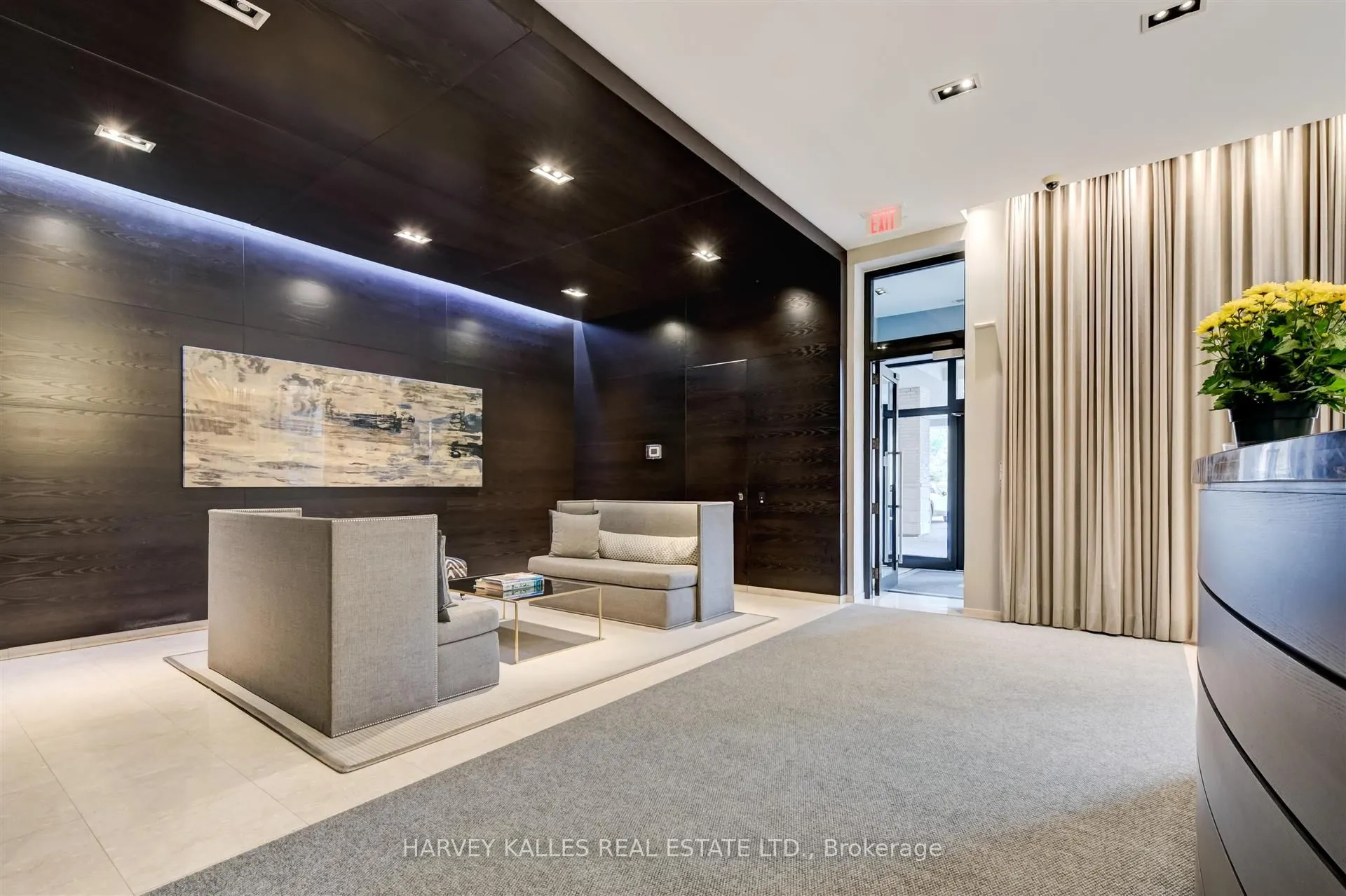 99 Avenue Road #708