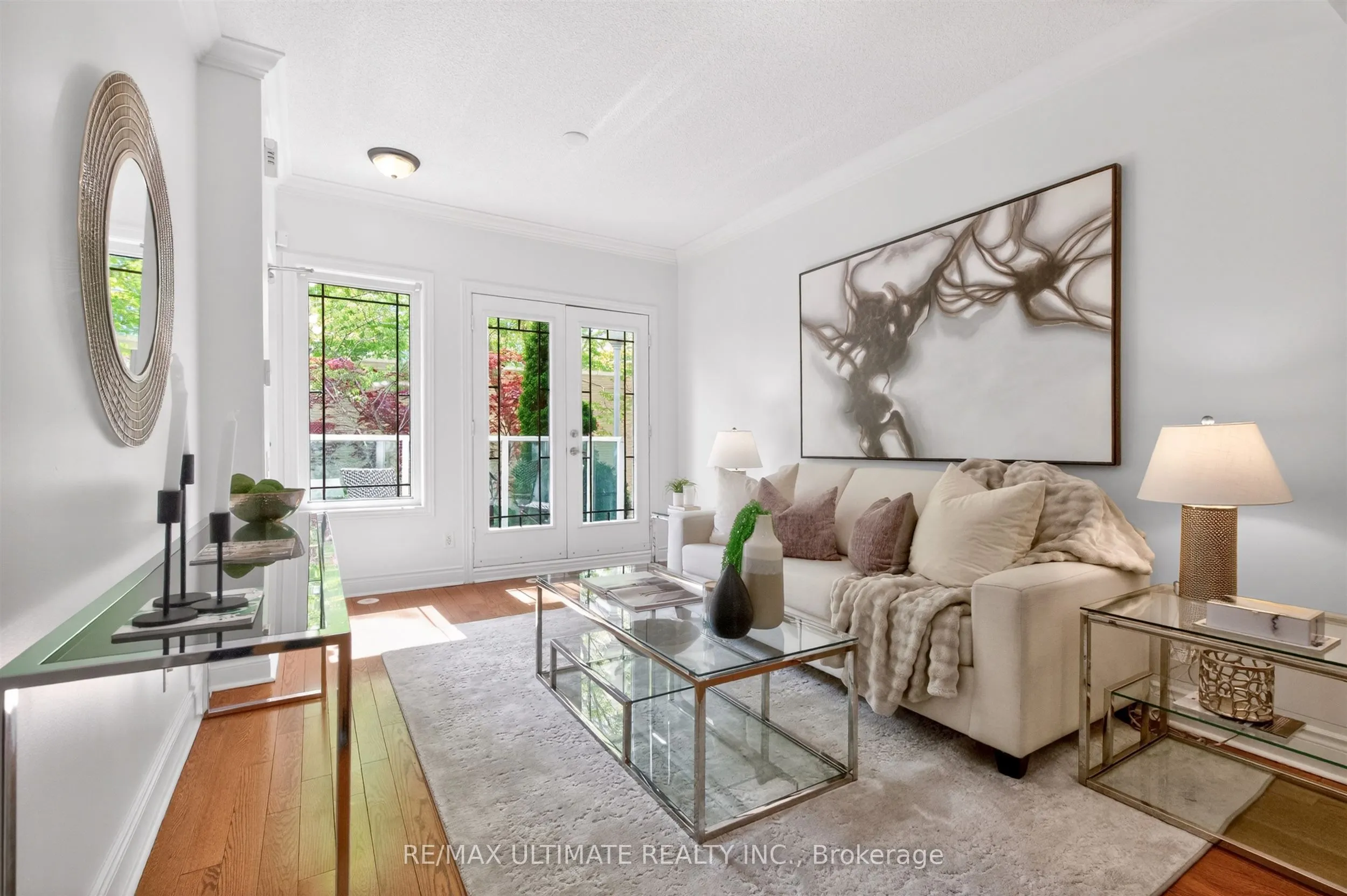 70 Byng Avenue #4