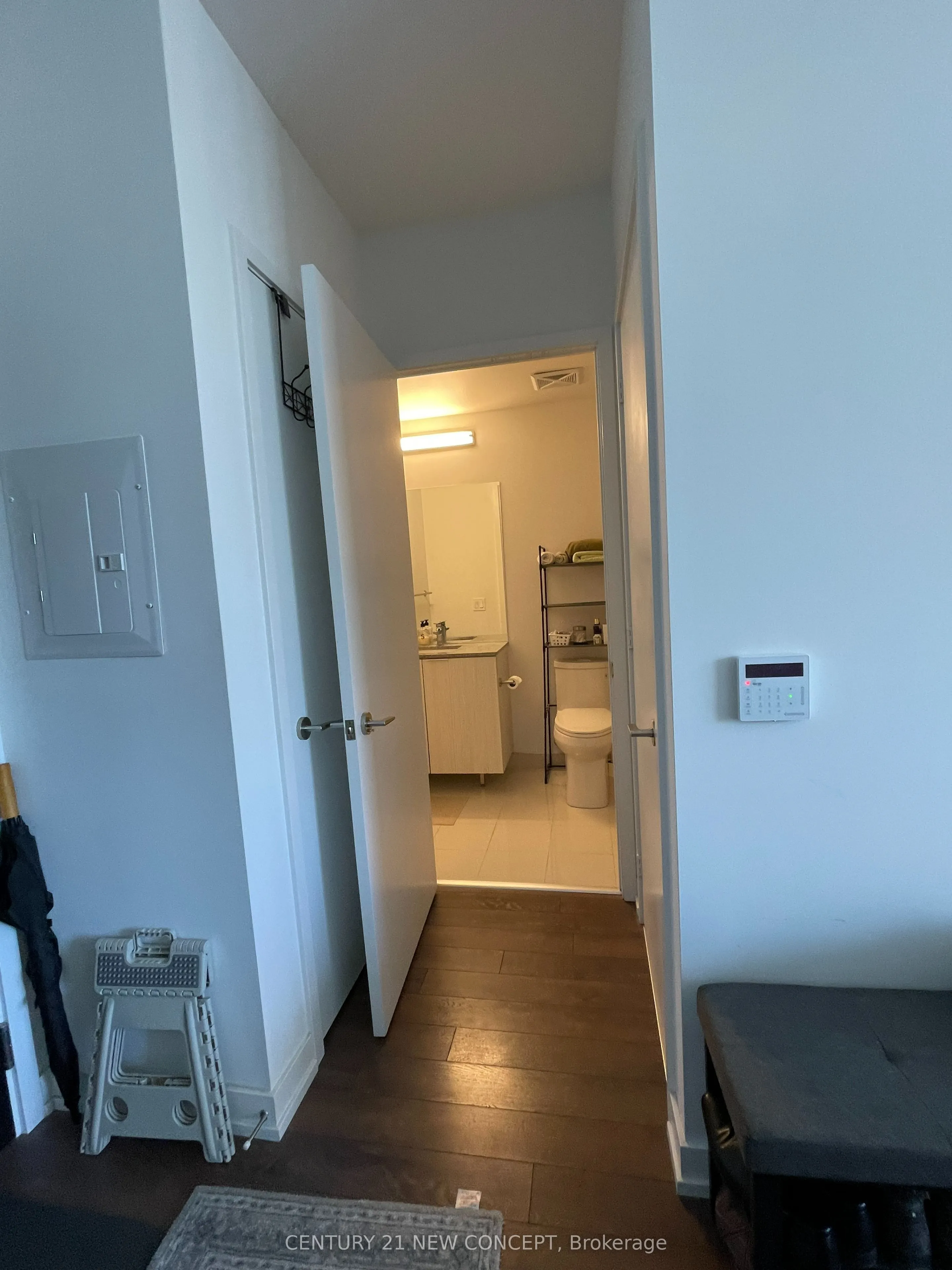 158 Front Street E #1009
