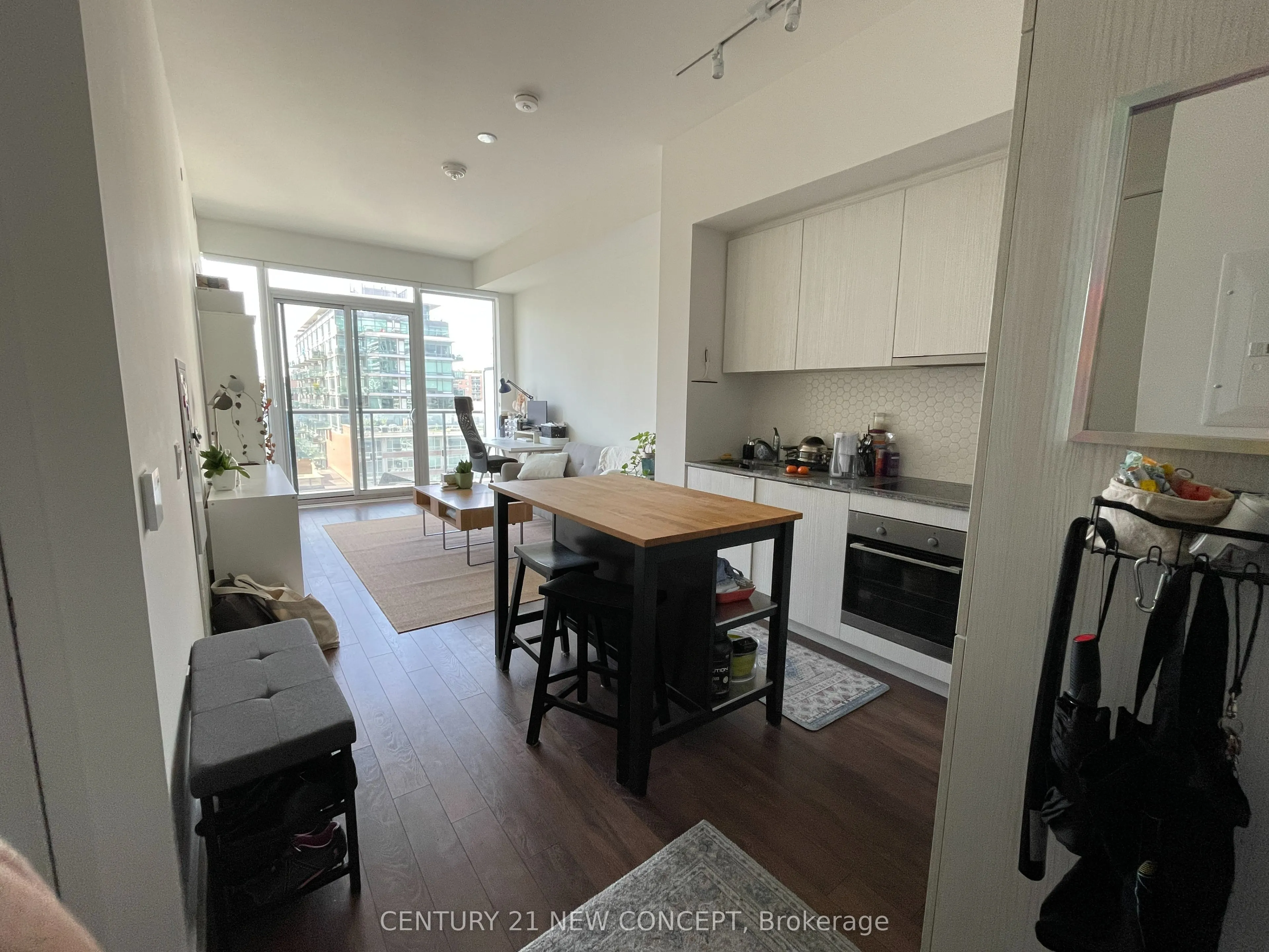 158 Front Street E #1009