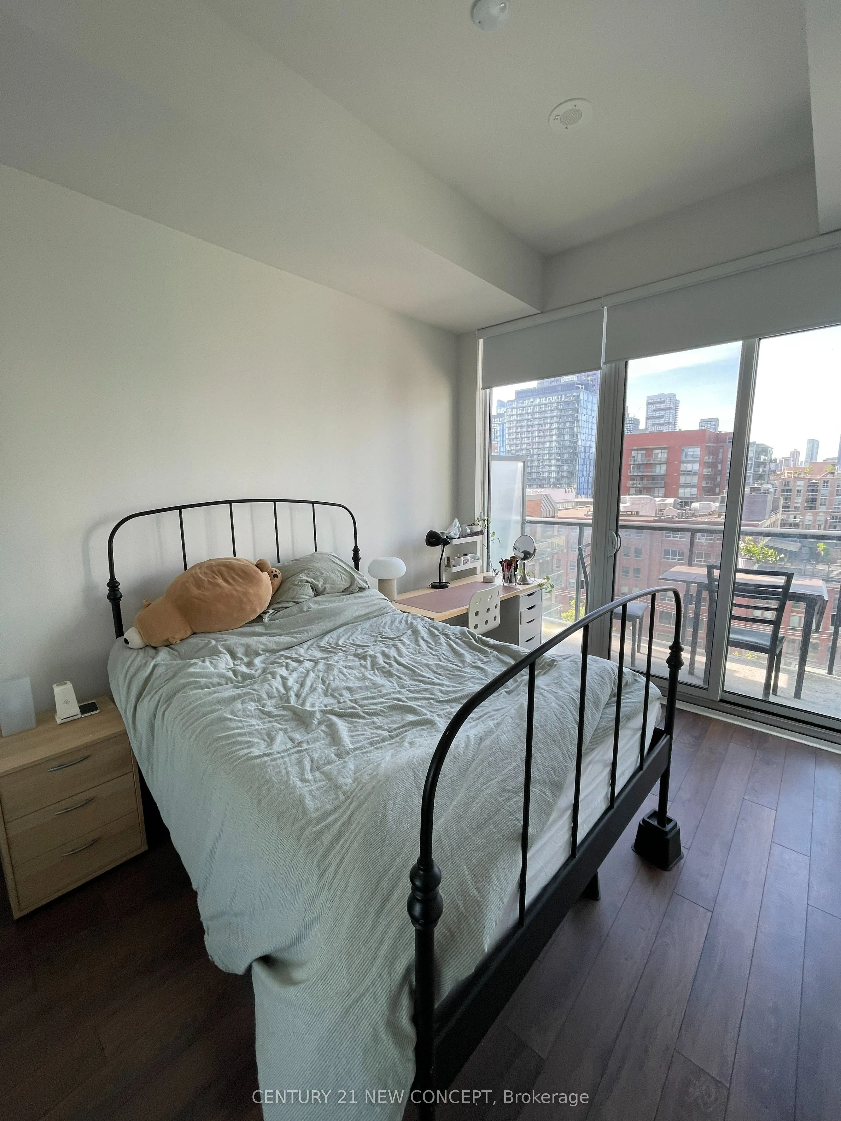 158 Front Street E #1009