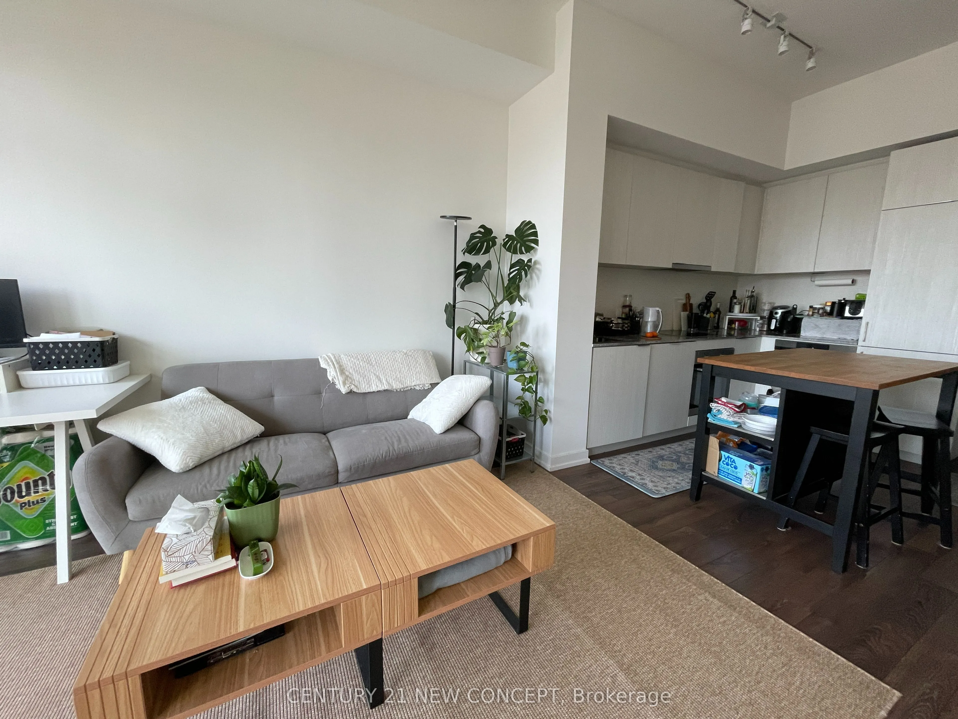 158 Front Street E #1009