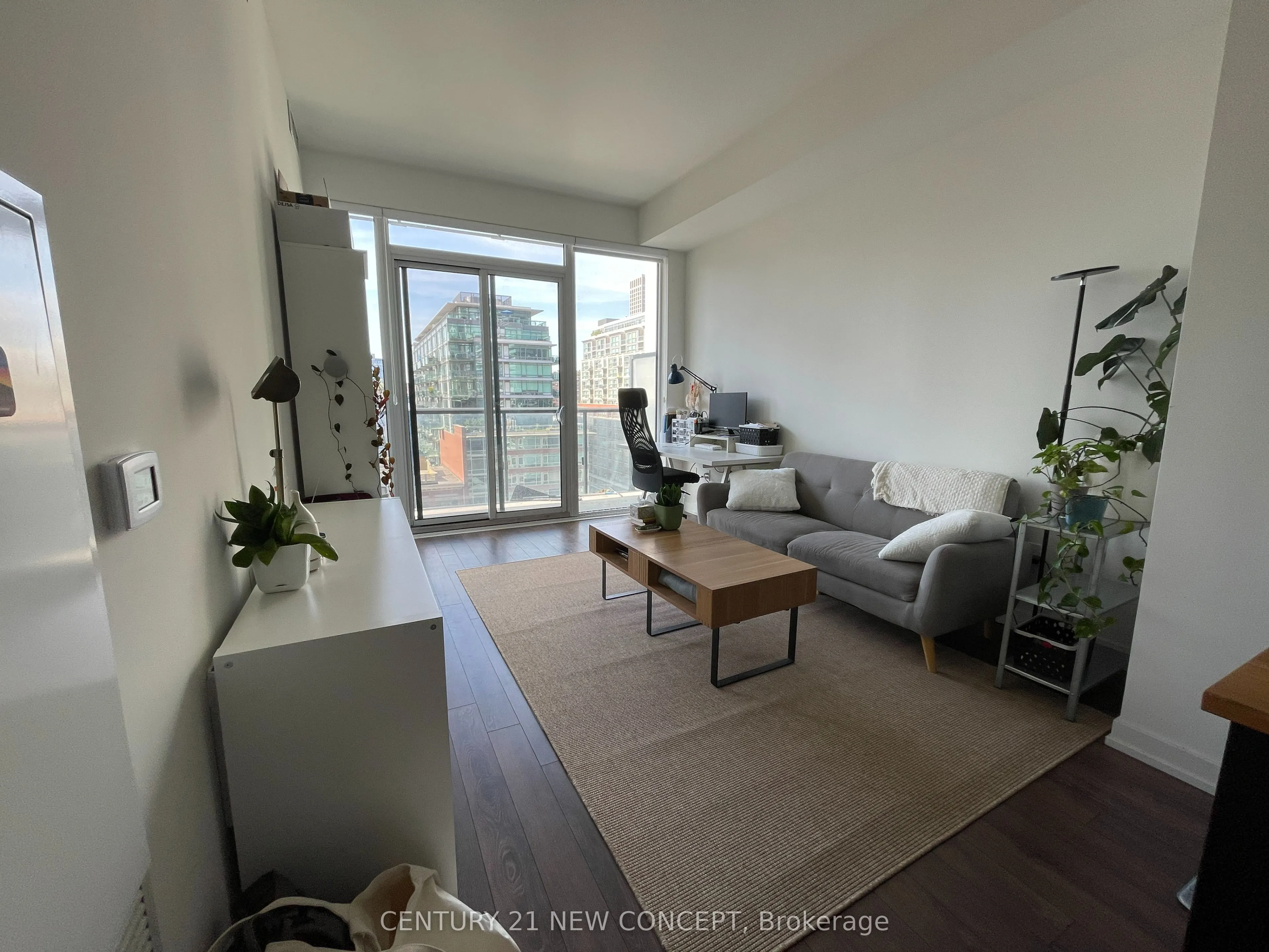 158 Front Street E #1009