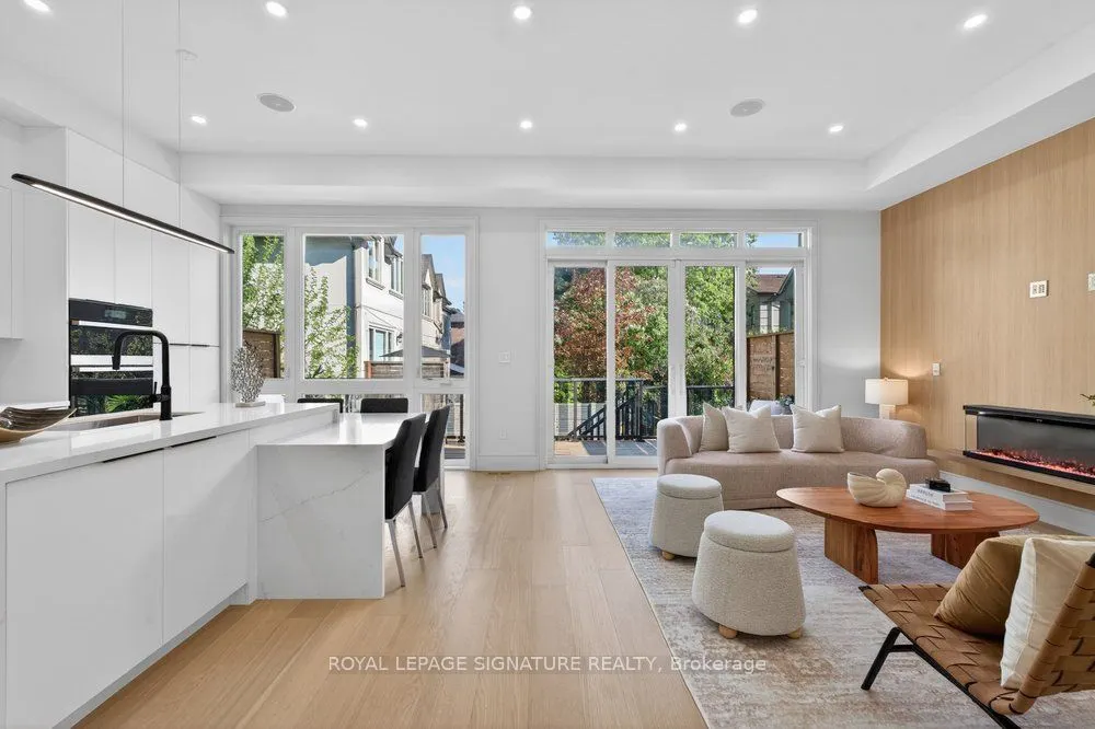 339 Broadway Avenue