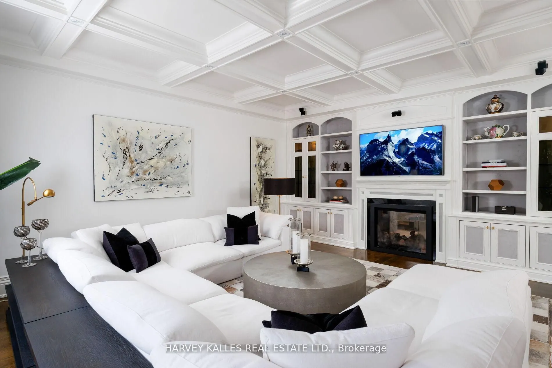 215 Dunvegan Road