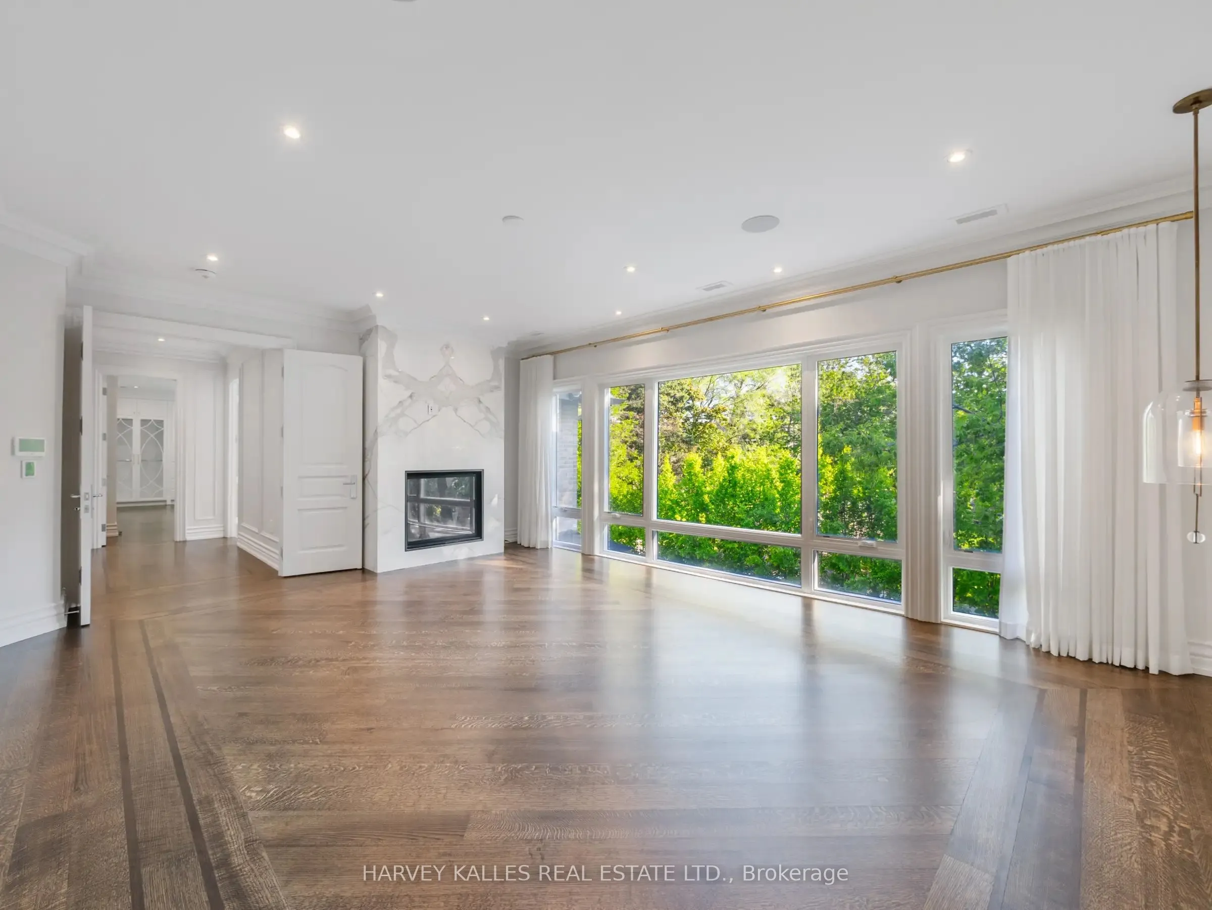 73 Lord Seaton Road