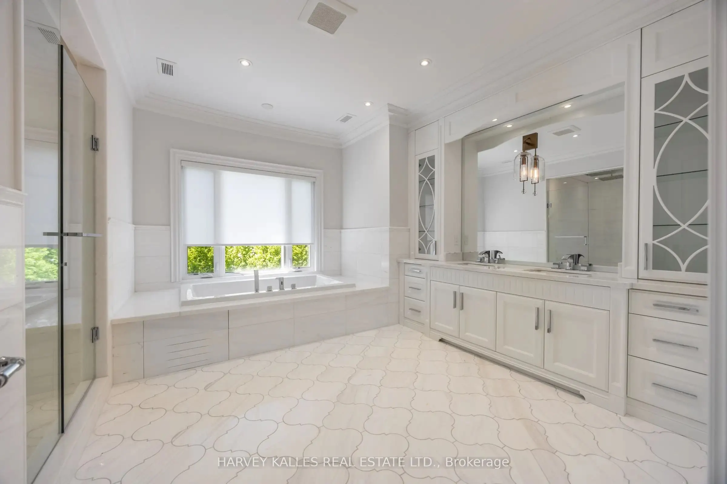 73 Lord Seaton Road