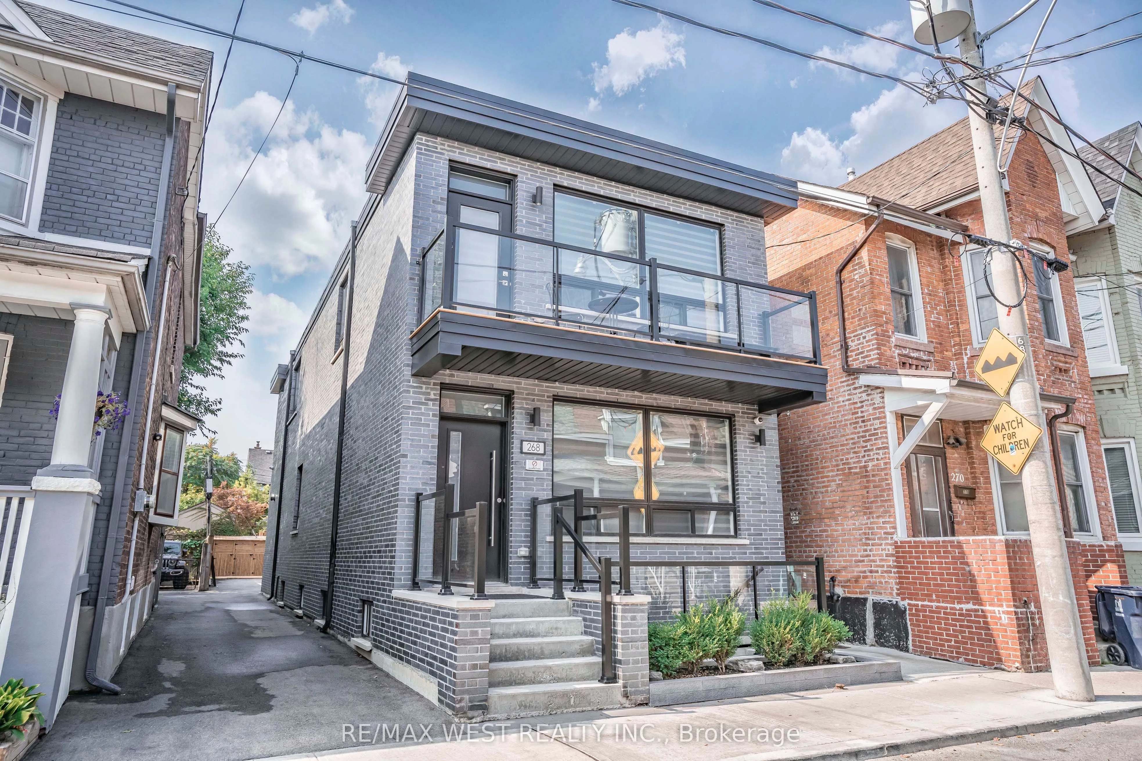 268 Sterling Road