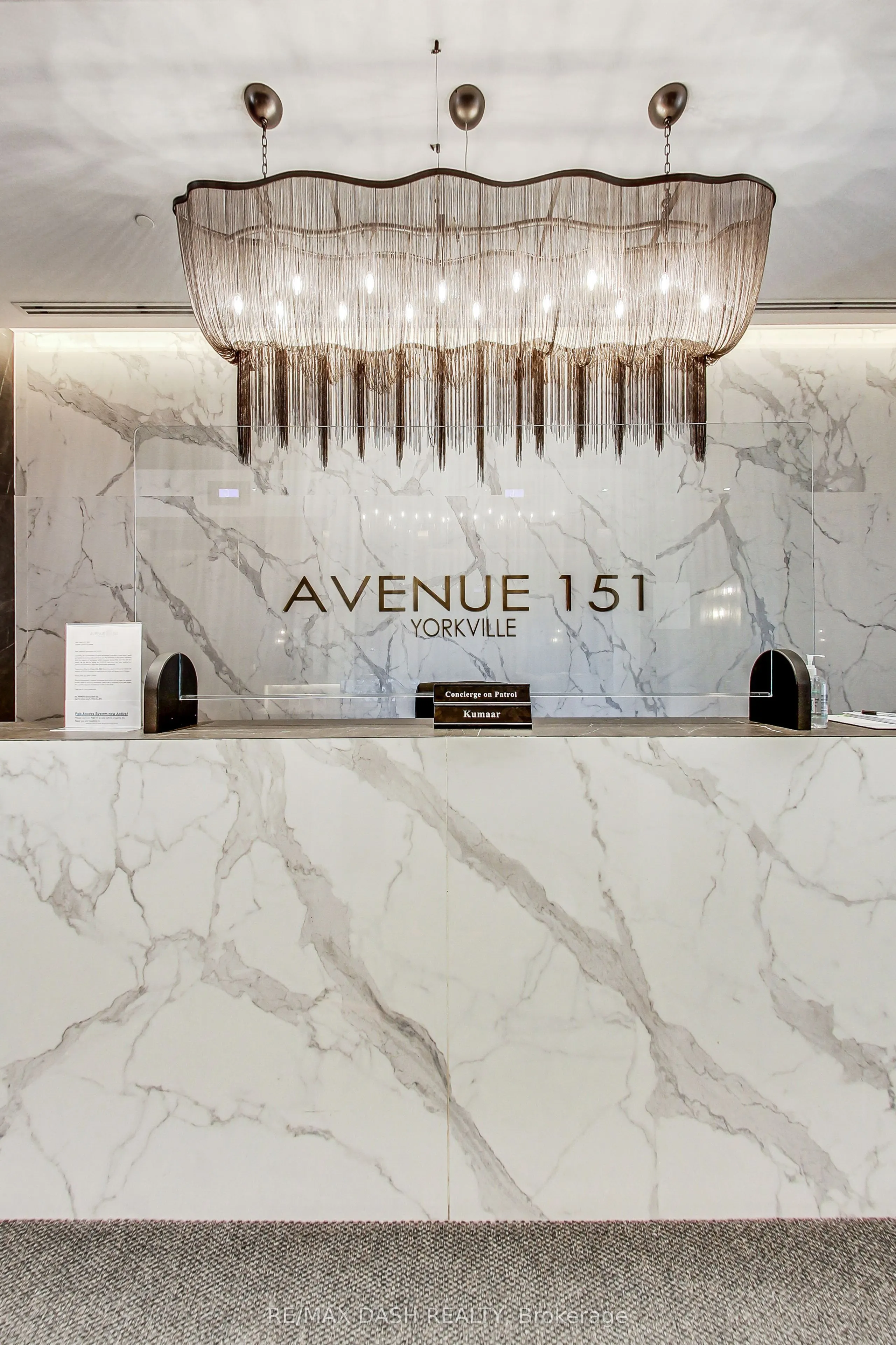 151 Avenue Road #501
