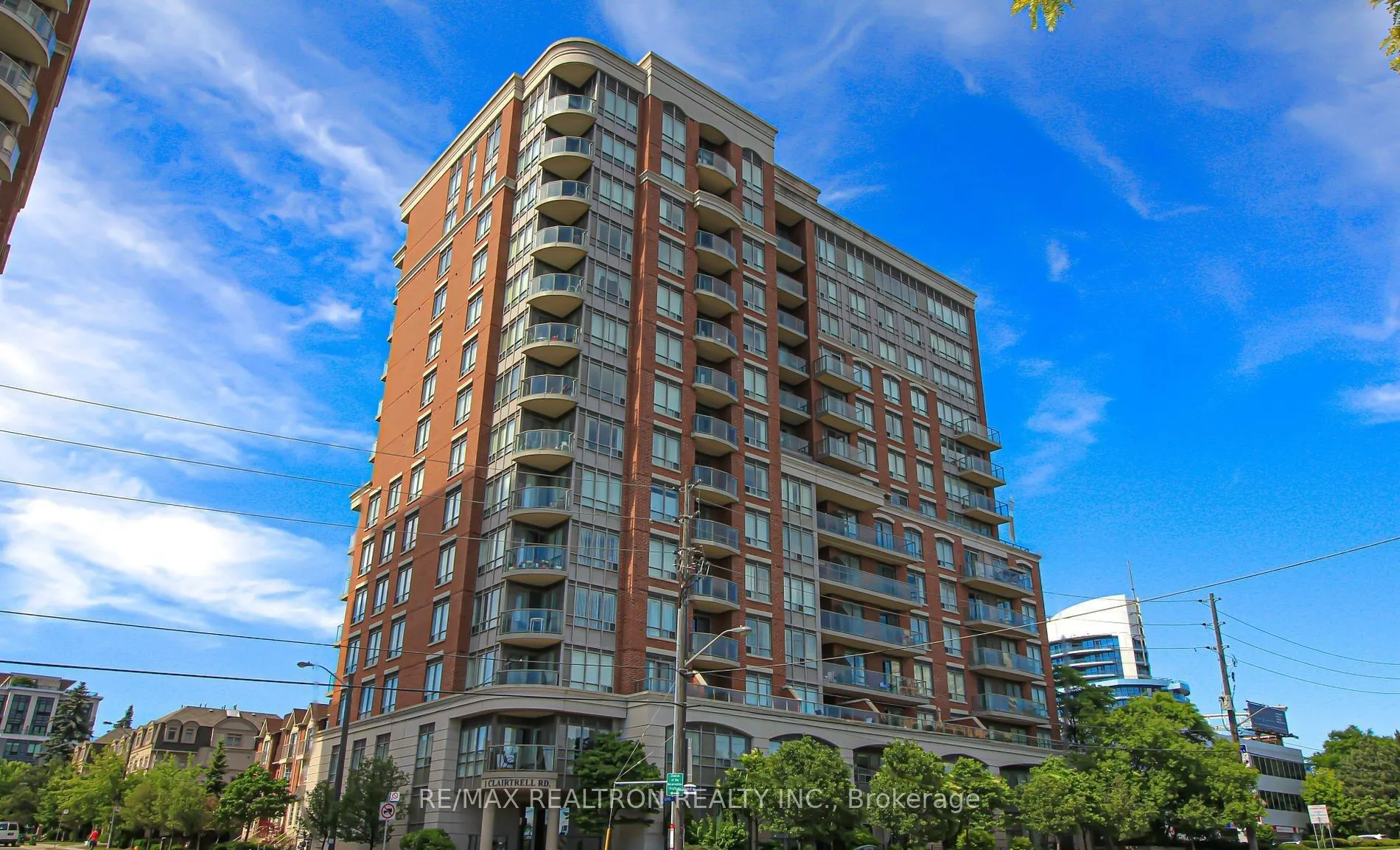 1 Clairtrell Road #808