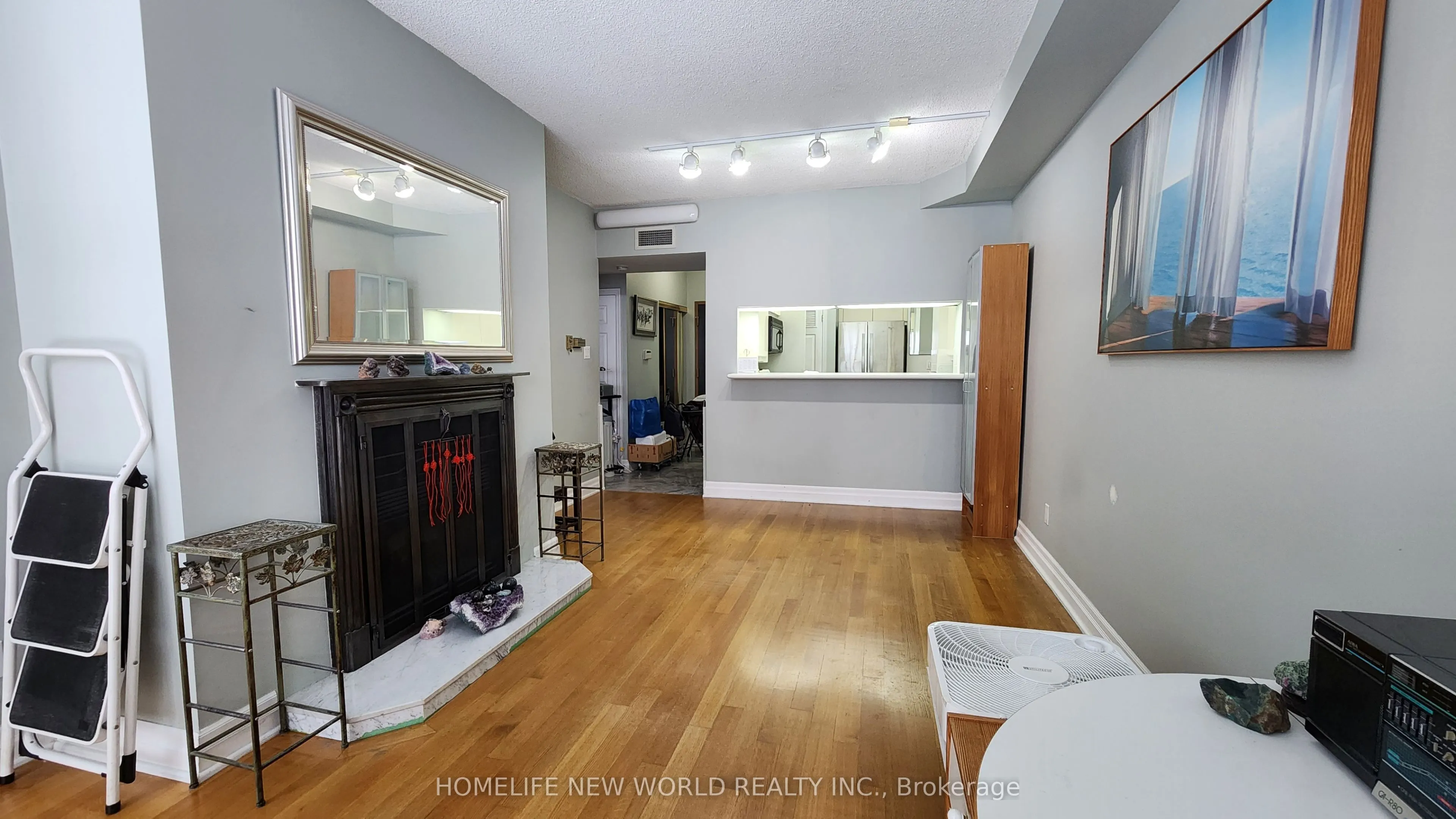 7 Broadway Avenue #PH-F