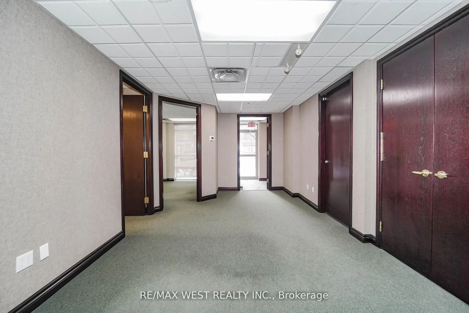 800 Sheppard Avenue W #C1 & C3