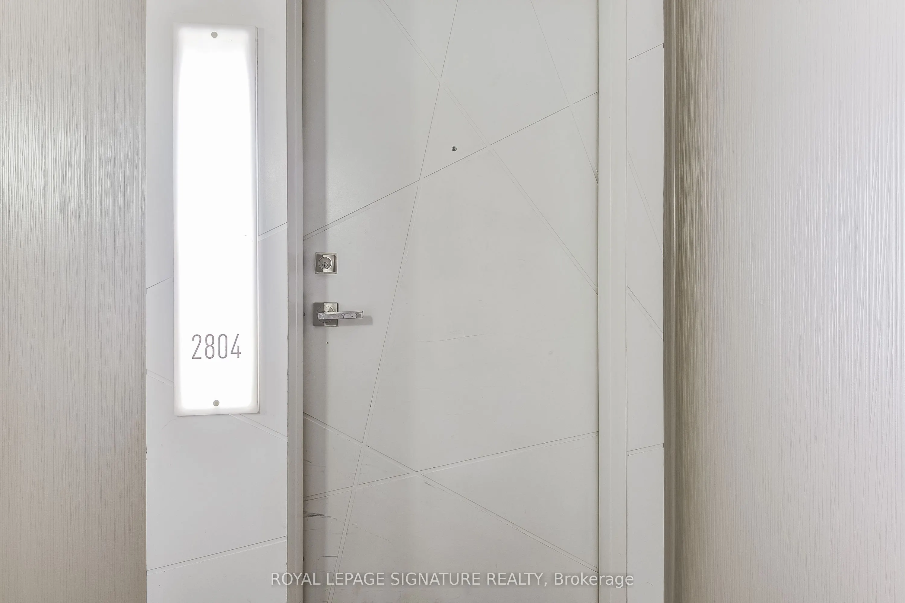 14 York Street #2804