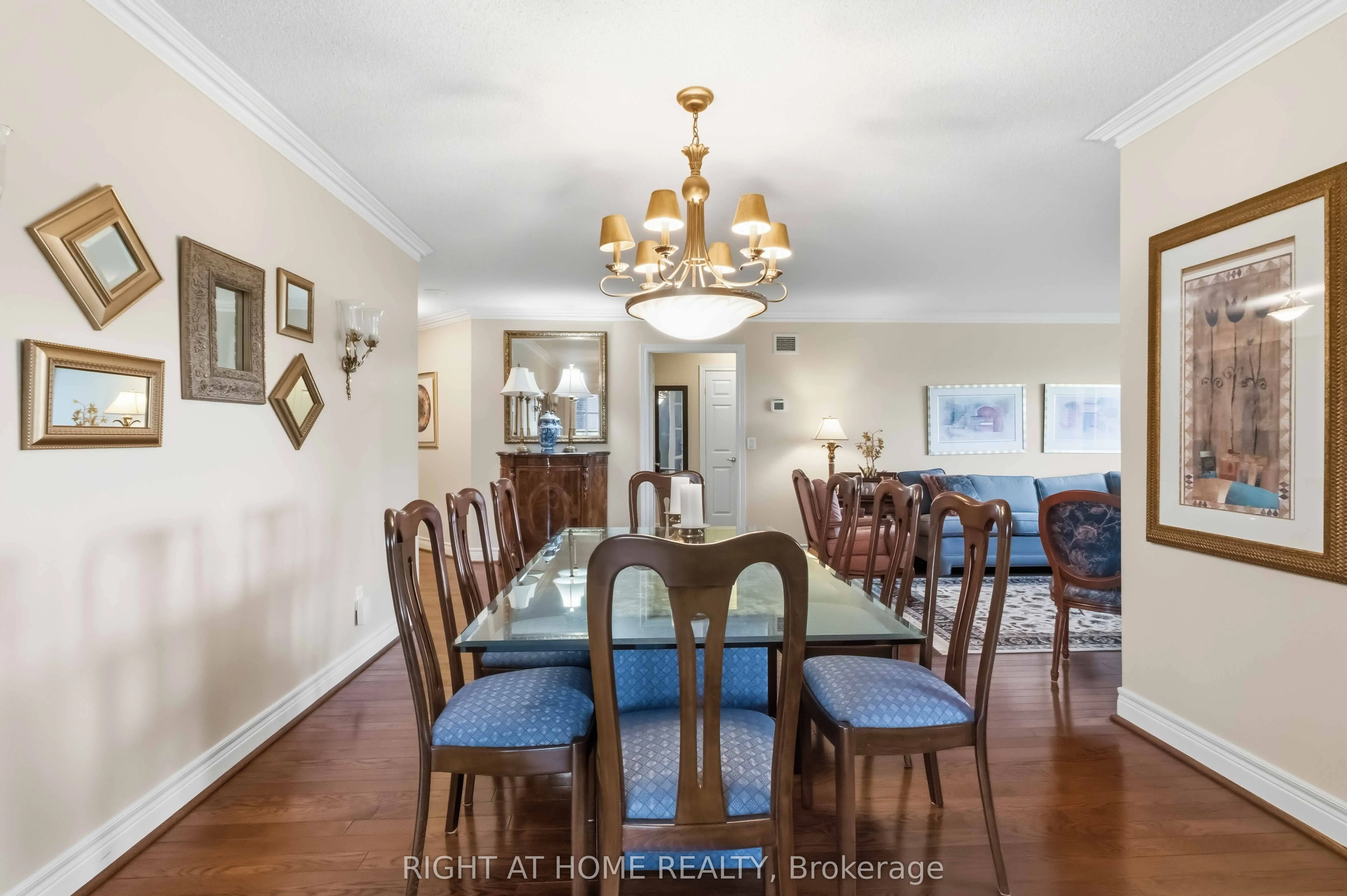 89 Skymark Drive #609