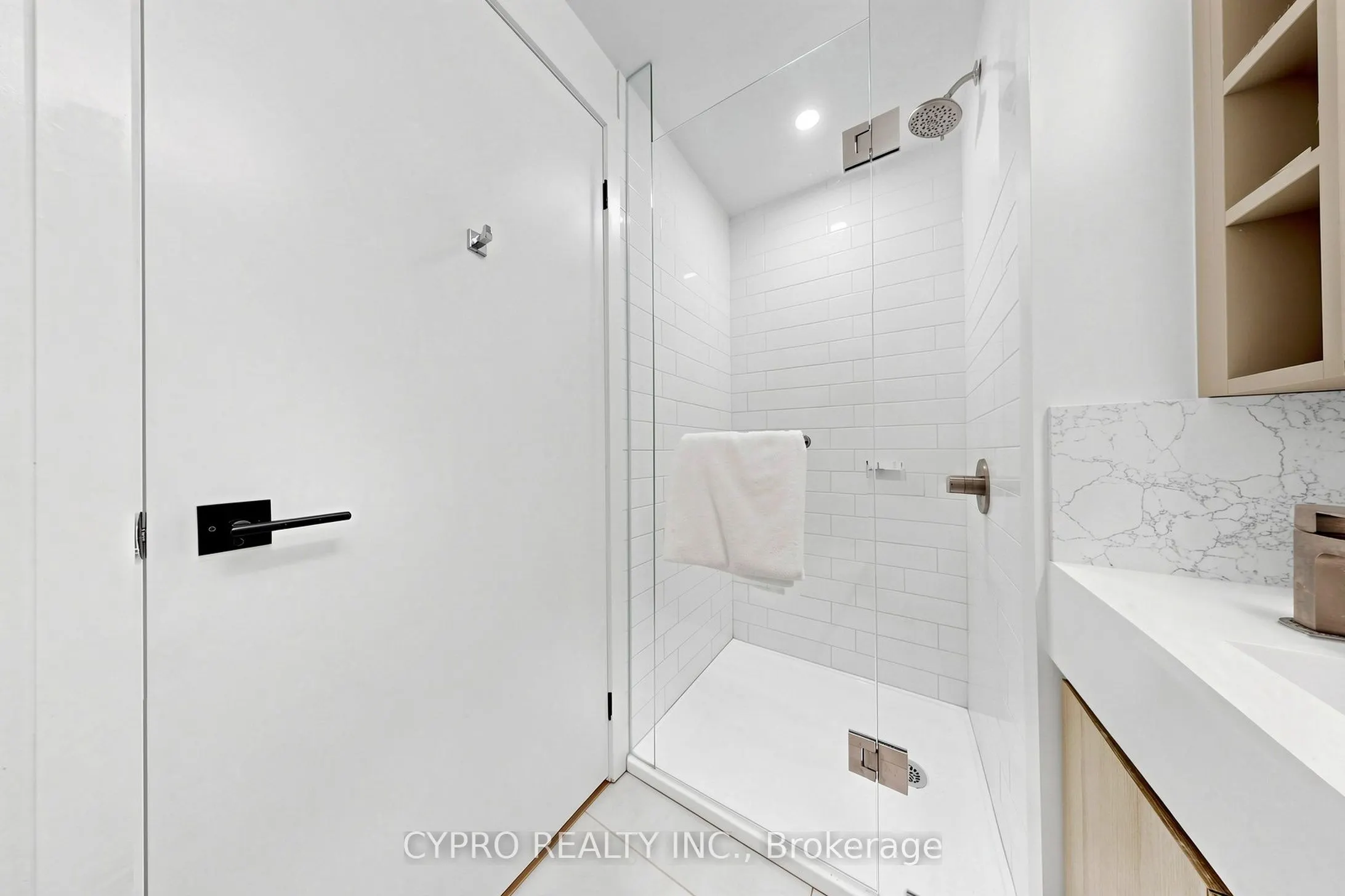 319 JARVIS Street #3802