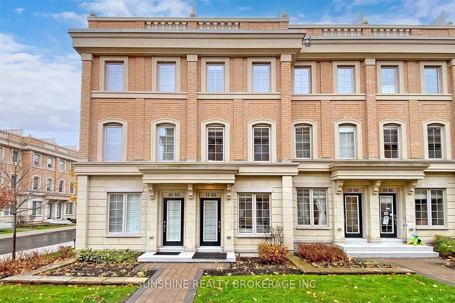20 Hargrave Lane #12