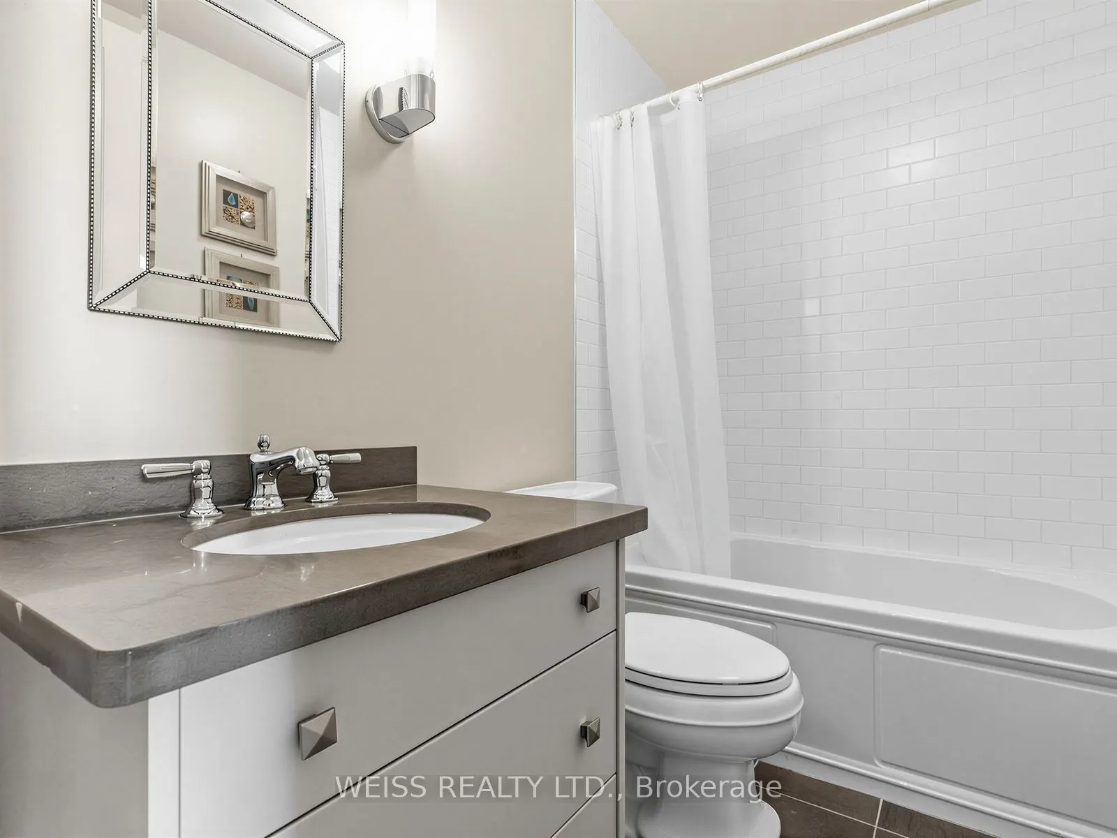 155 St Clair Avenue W #506