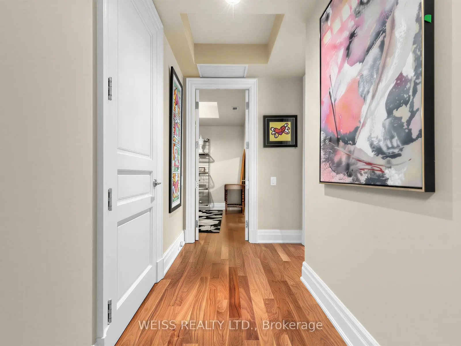 155 St Clair Avenue W #506