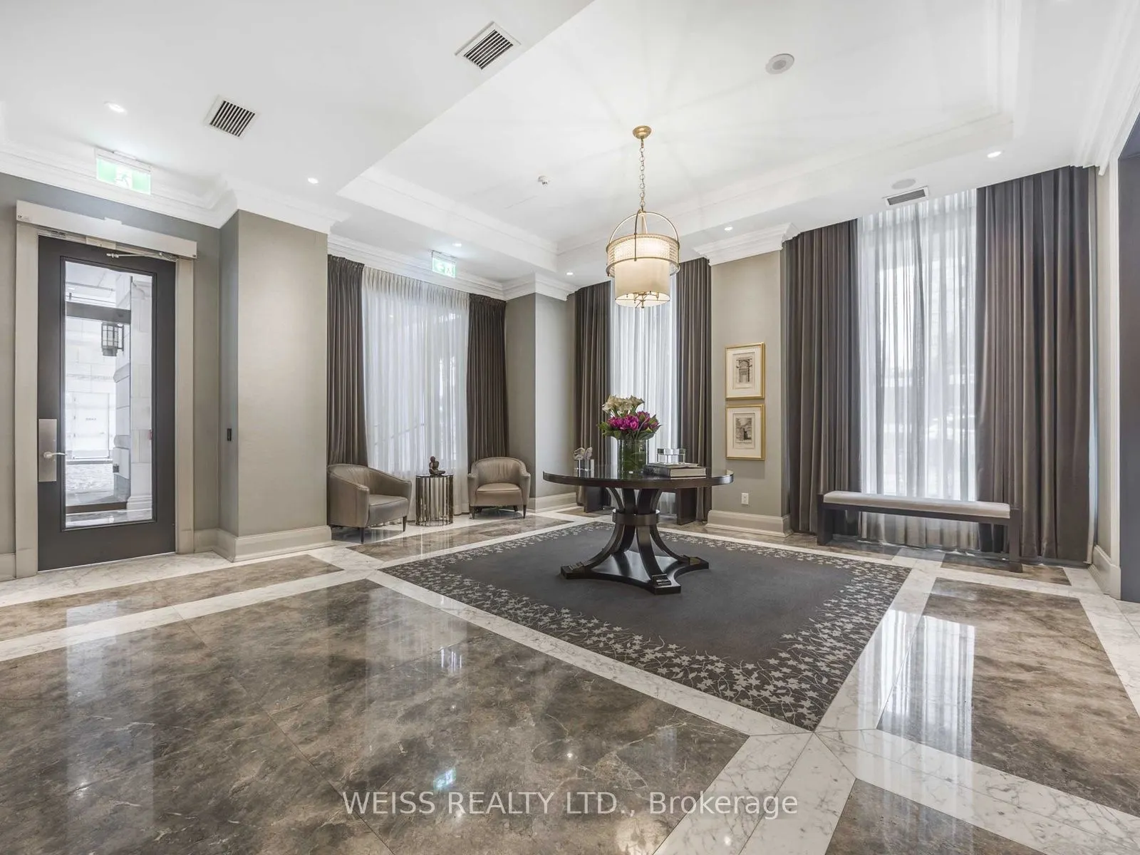 155 St Clair Avenue W #506