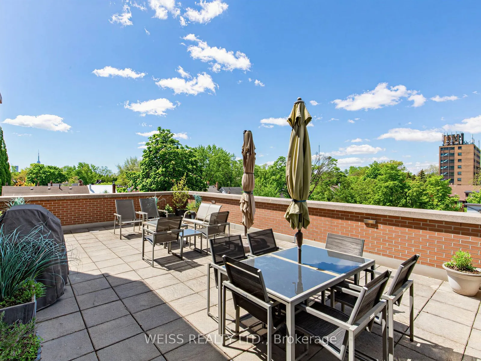 155 St Clair Avenue W #506