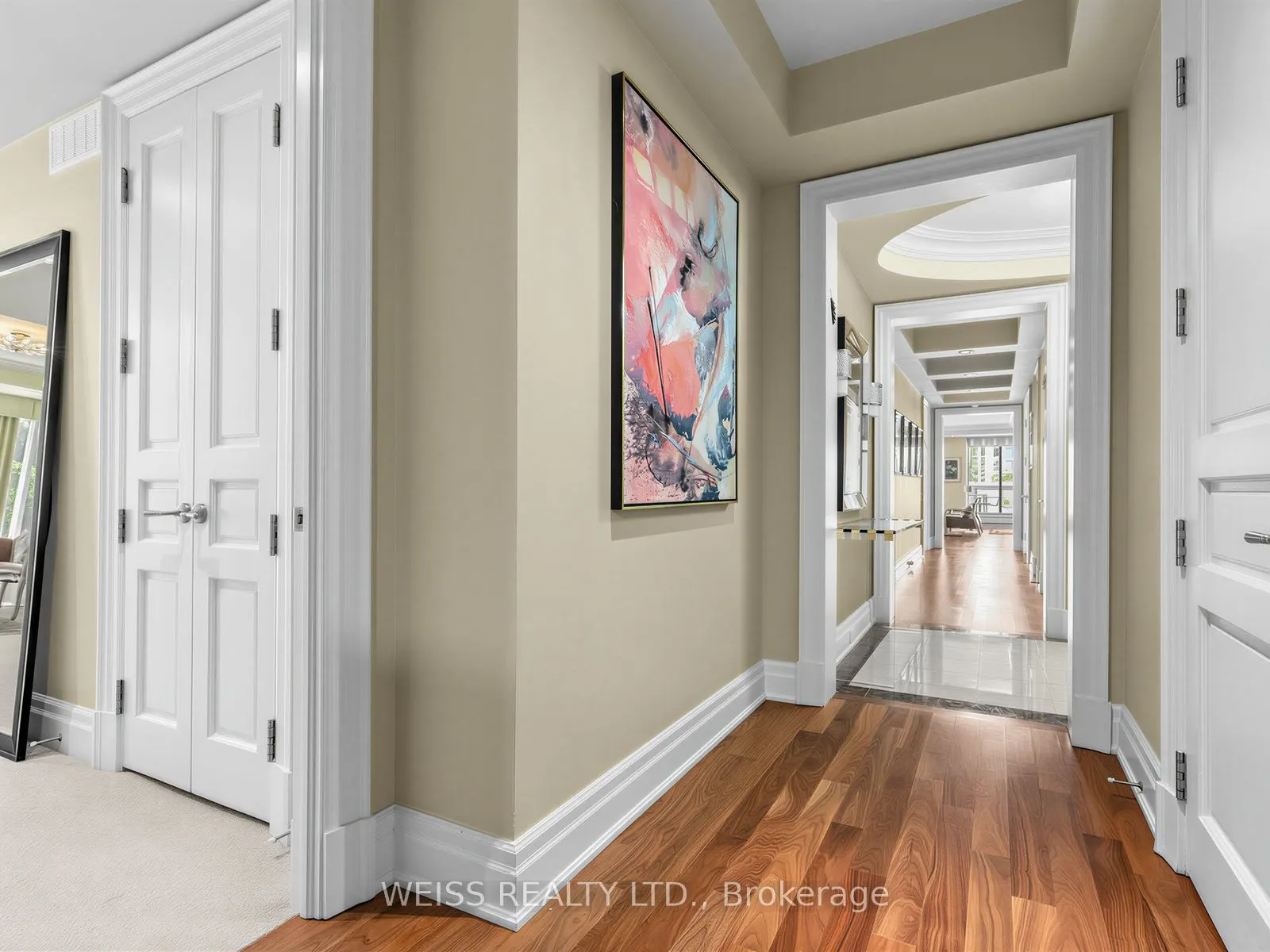 155 St Clair Avenue W #506