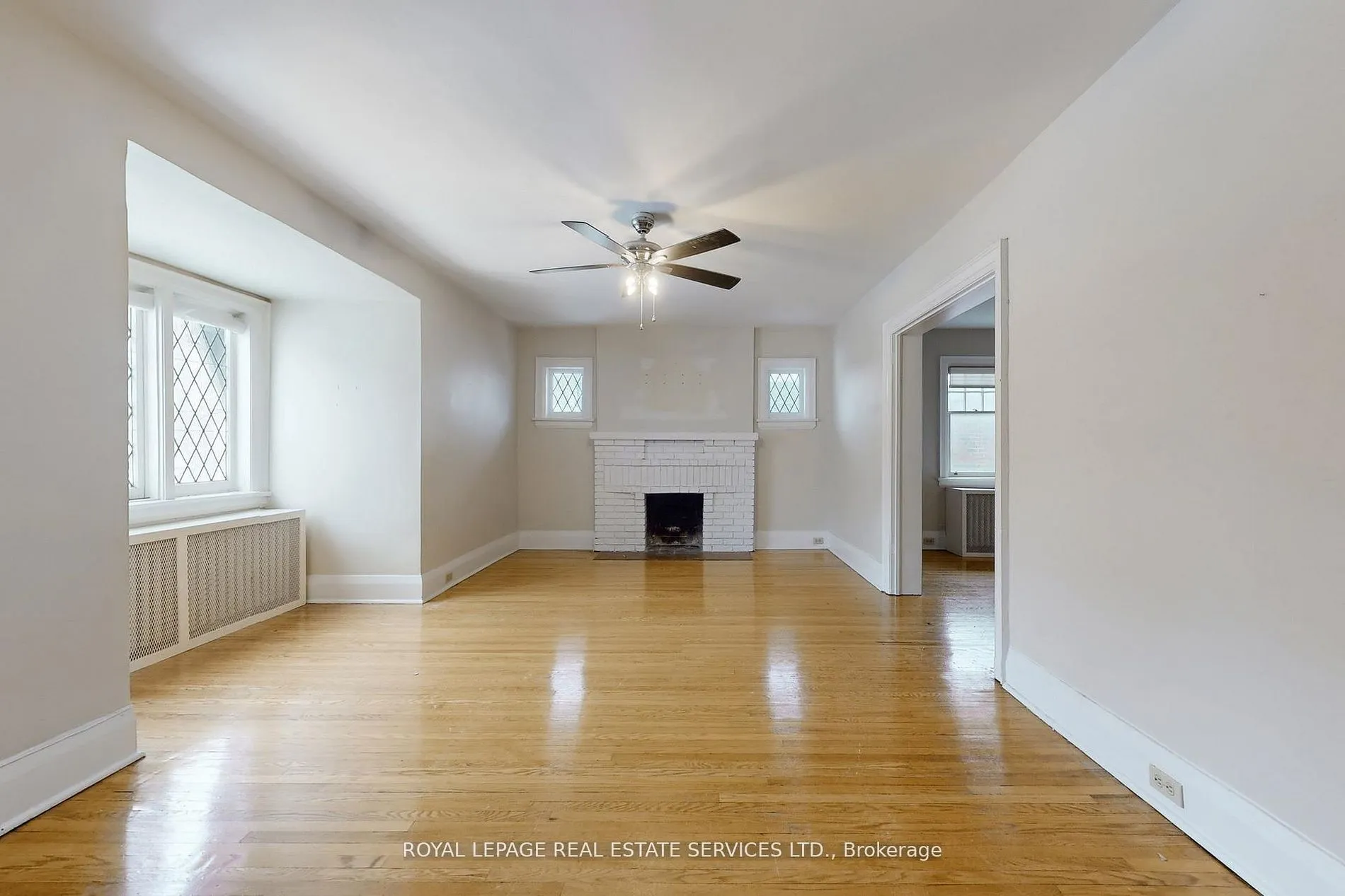 89 Oriole Parkway