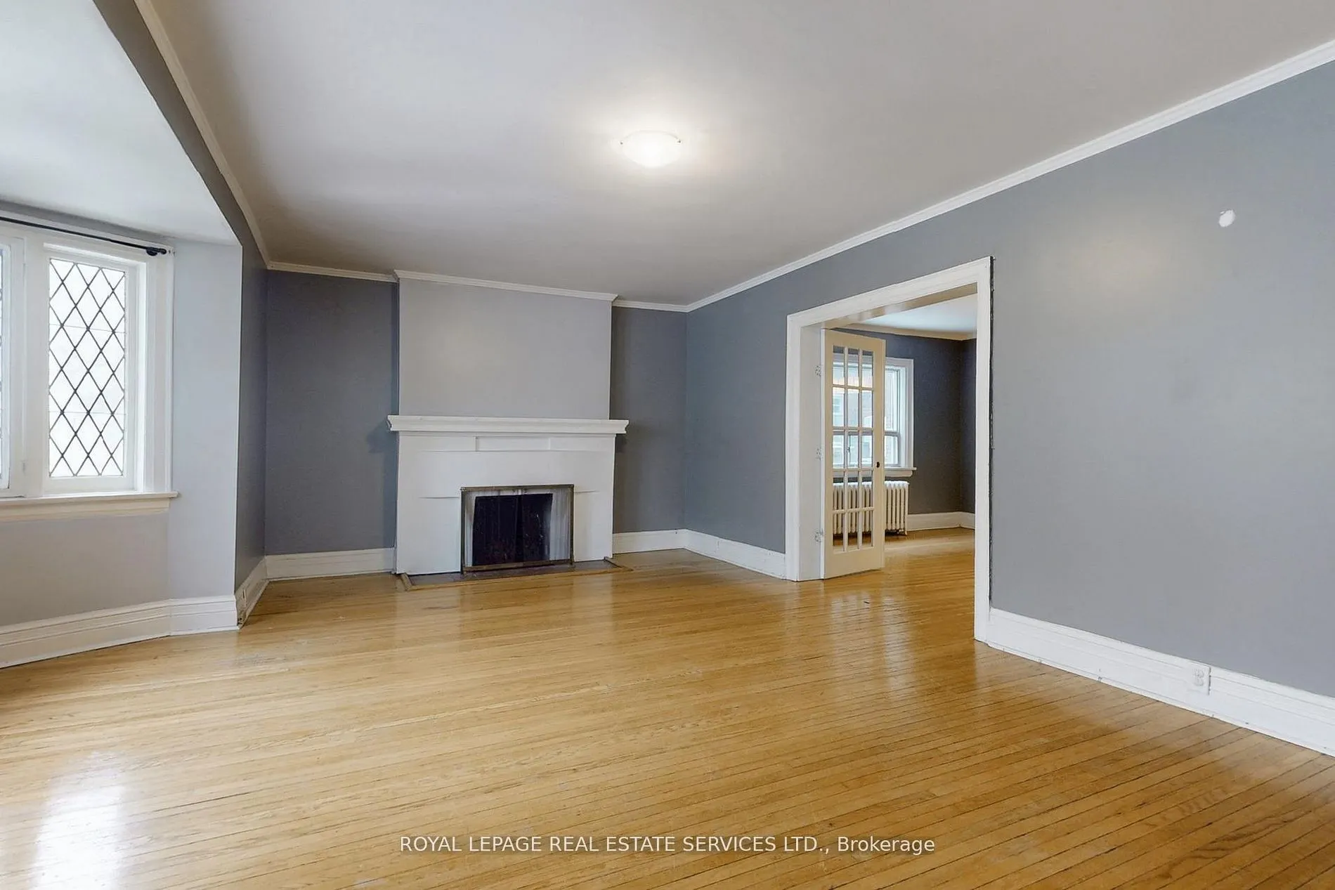 89 Oriole Parkway