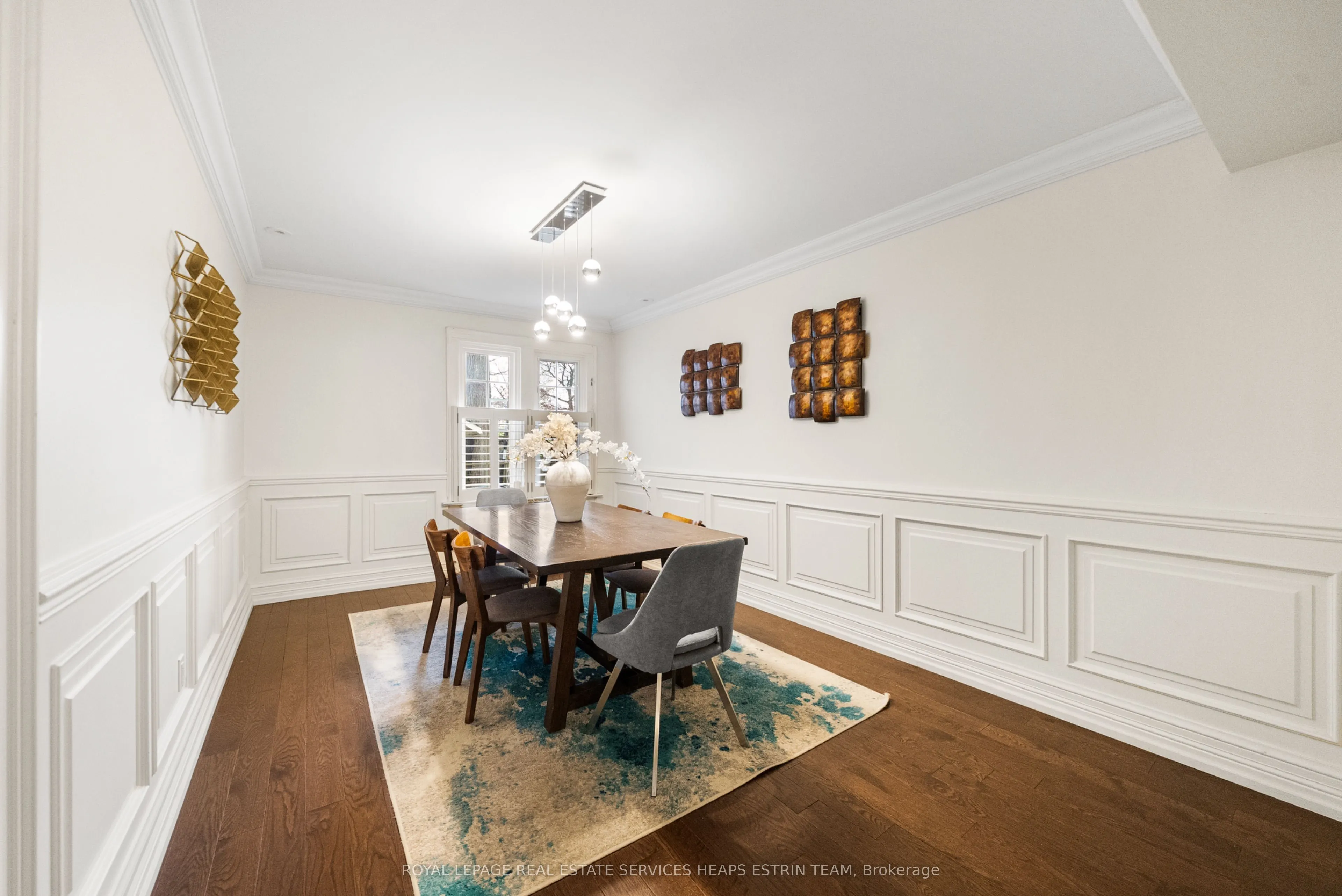 304 Heath Street E
