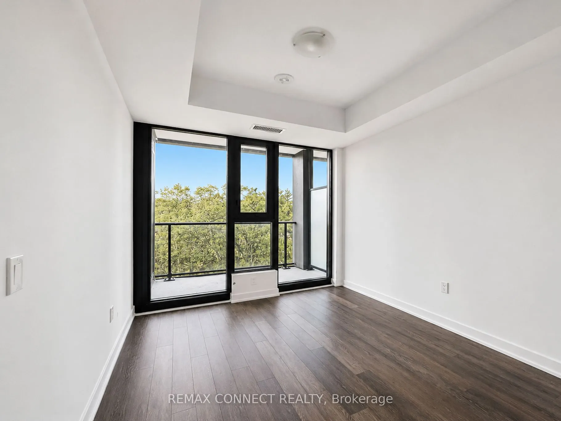 250 Lawrence Avenue W #504