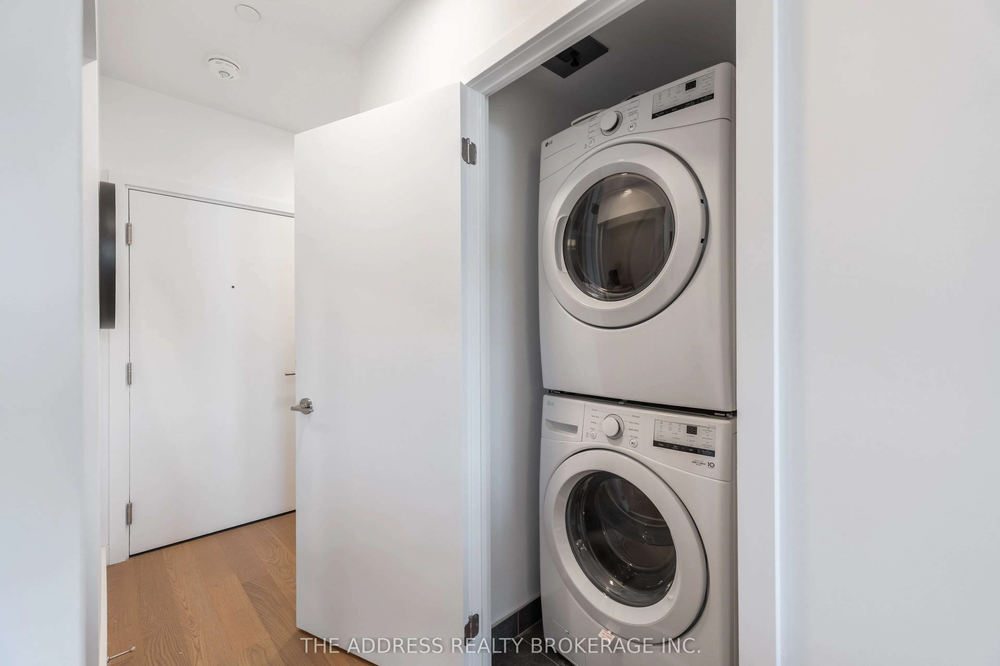 1720 Bayview Avenue #621