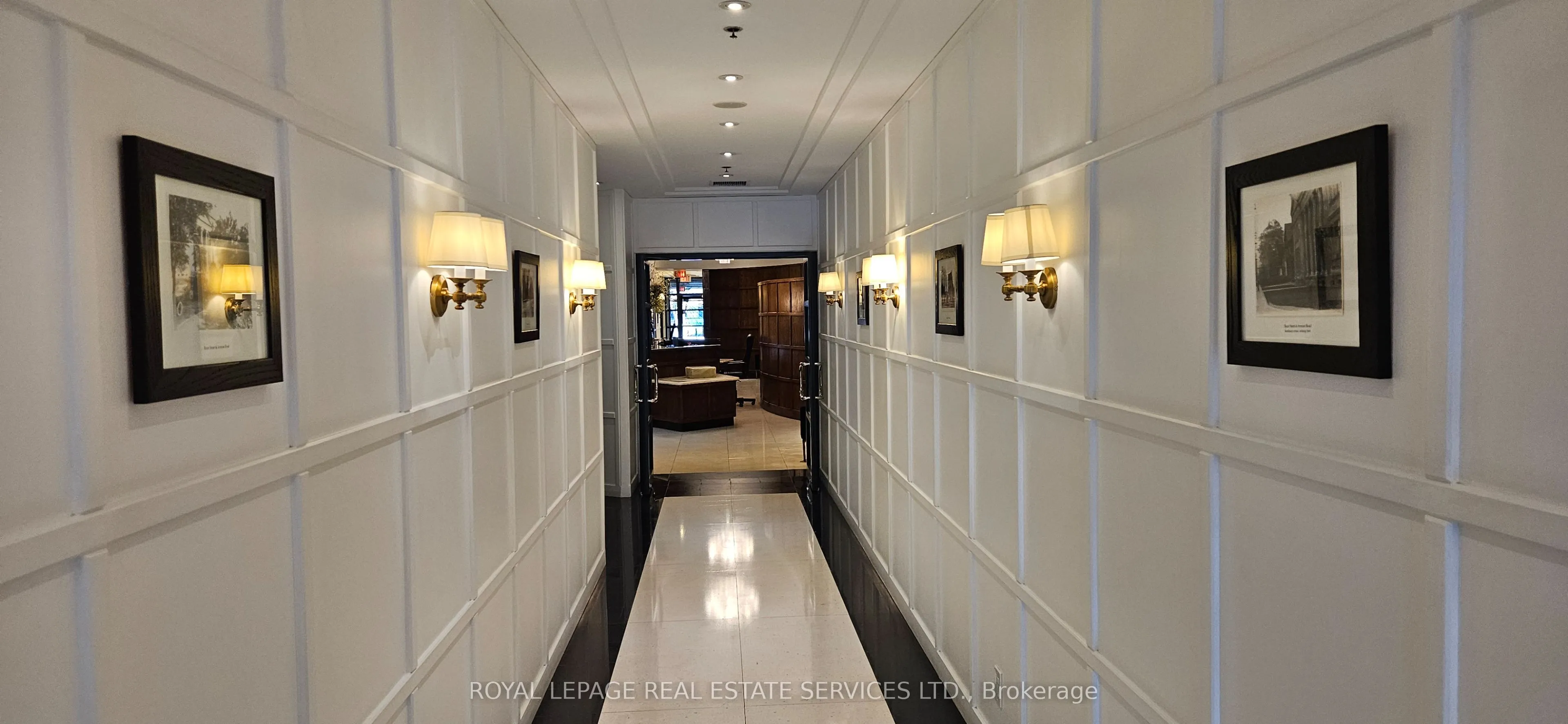 102 Bloor Street W #306