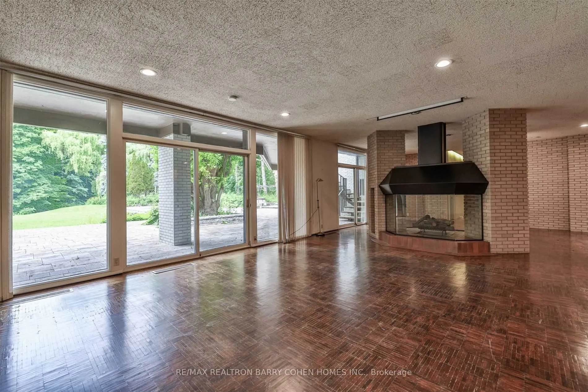 14 Park Lane Circle