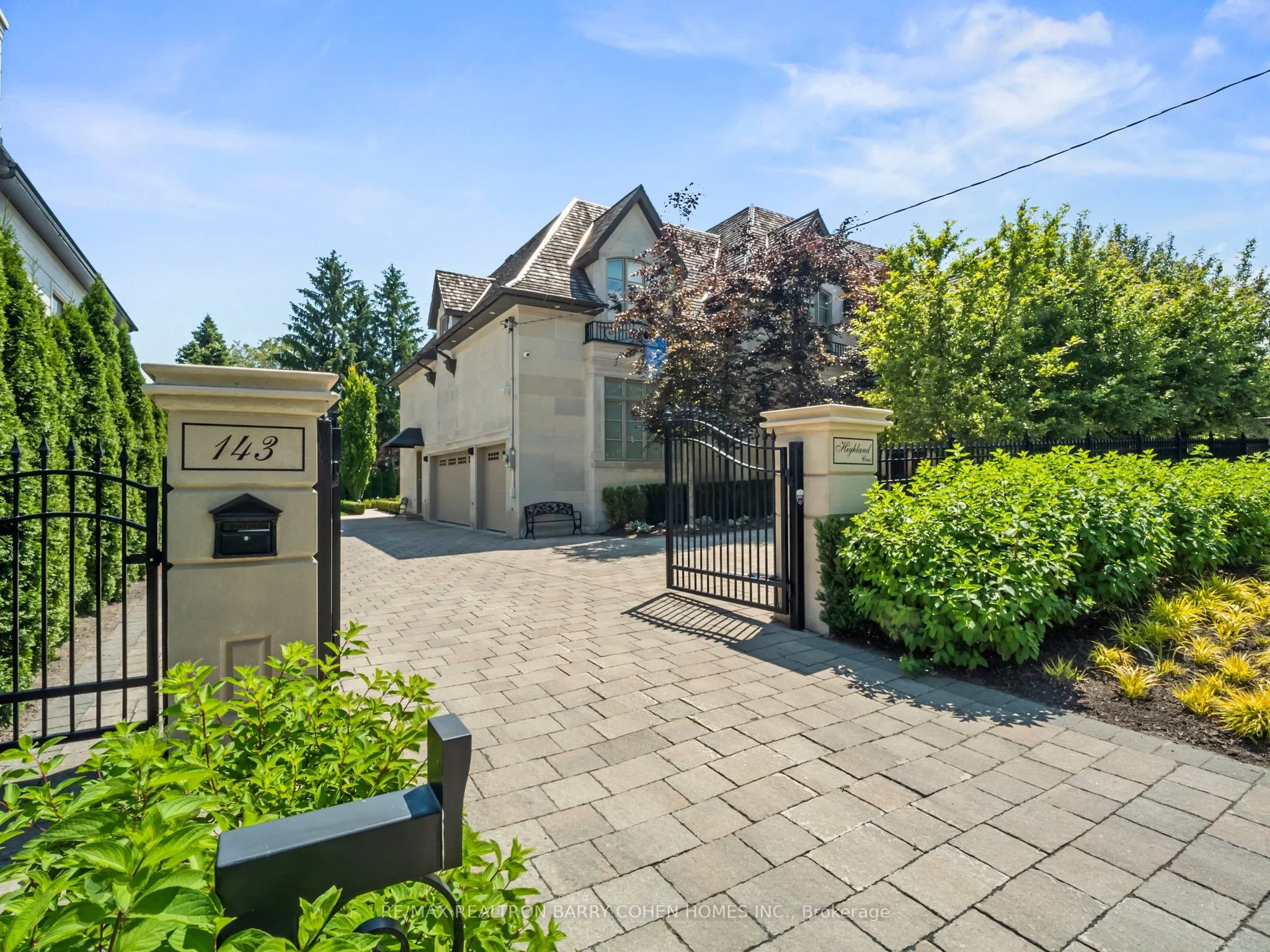 143 Highland Crescent