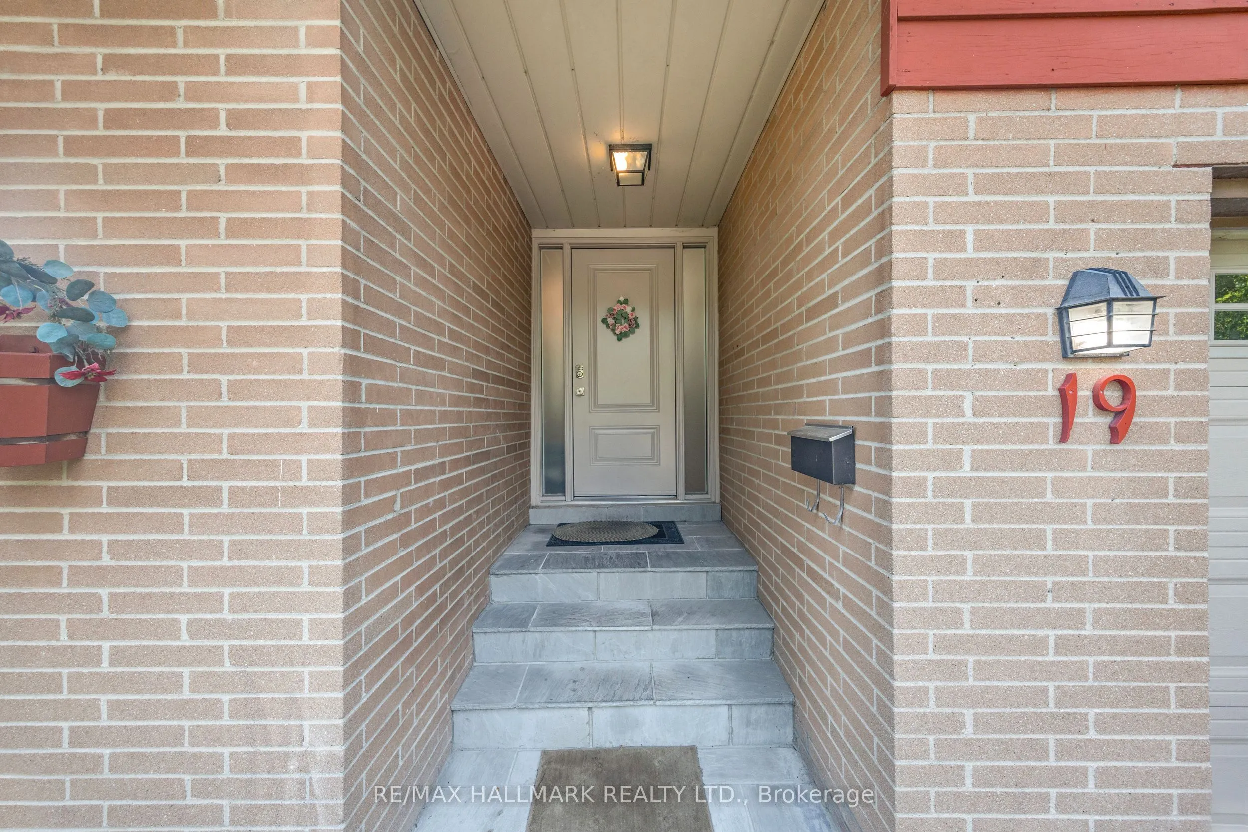 19 Talwood Drive