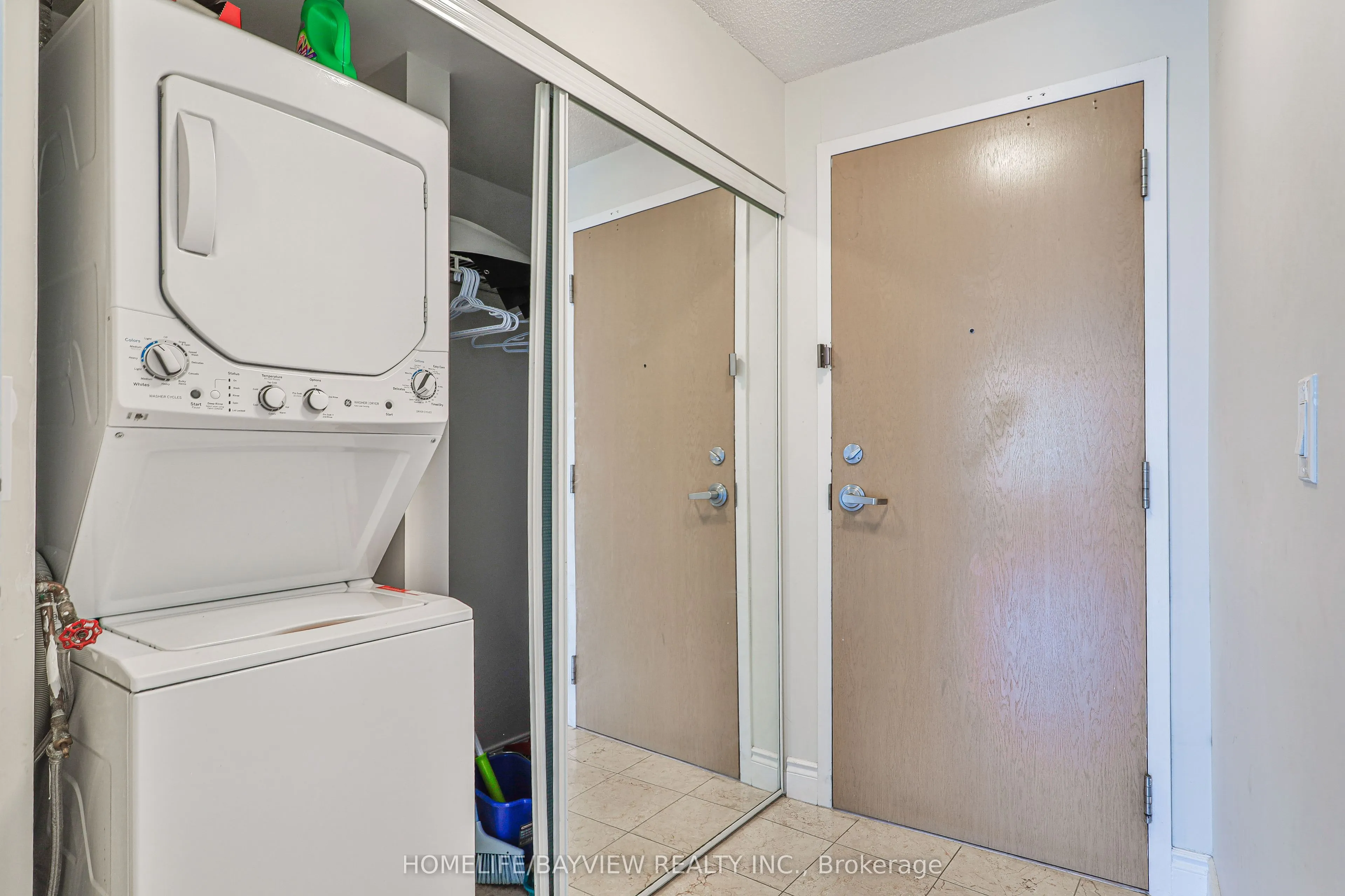 503 Beecroft Road #LPH08